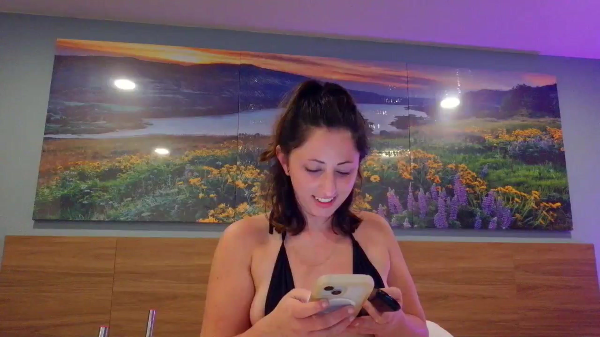 Gallery image thumbnail from Sexylv's myfreecams stream on, 10/25/2024, 11:04 image 18 of 20