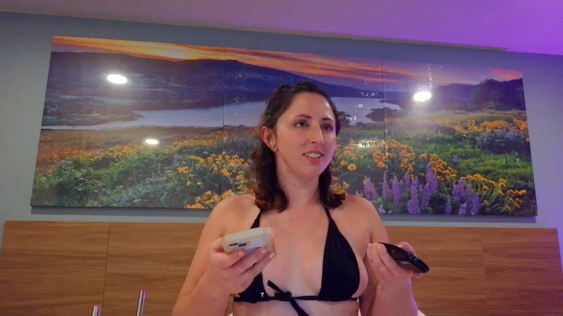 Gallery image thumbnail from Sexylv's myfreecams stream on, 10/25/2024, 11:04 image 15 of 20
