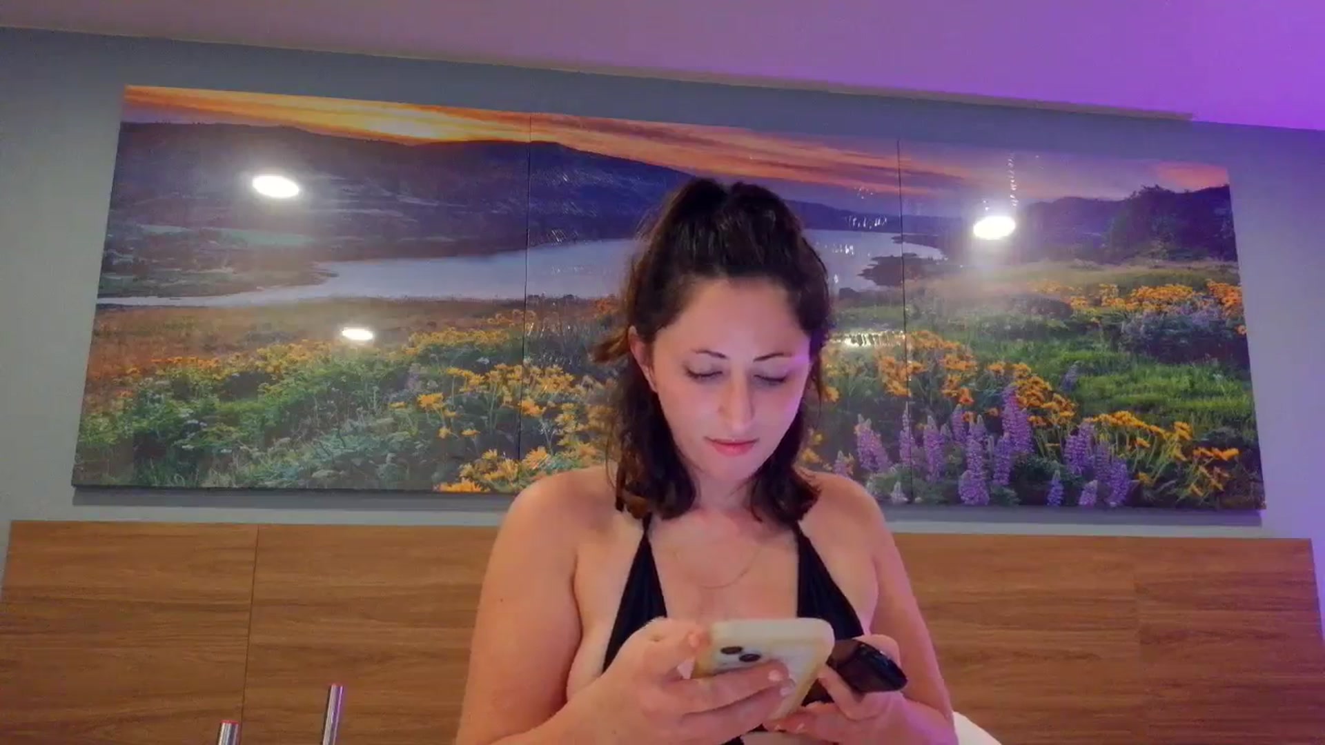 Gallery image thumbnail from Sexylv's myfreecams stream on, 10/25/2024, 11:04 image 19 of 20