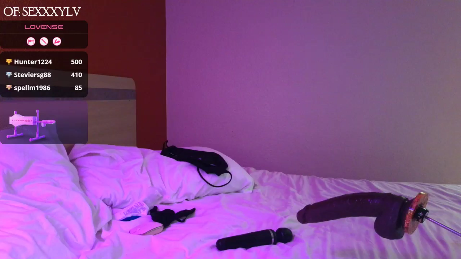 Gallery image thumbnail from Sexylv's myfreecams stream on, 01/18/2025, 12:44 image 6 of 20