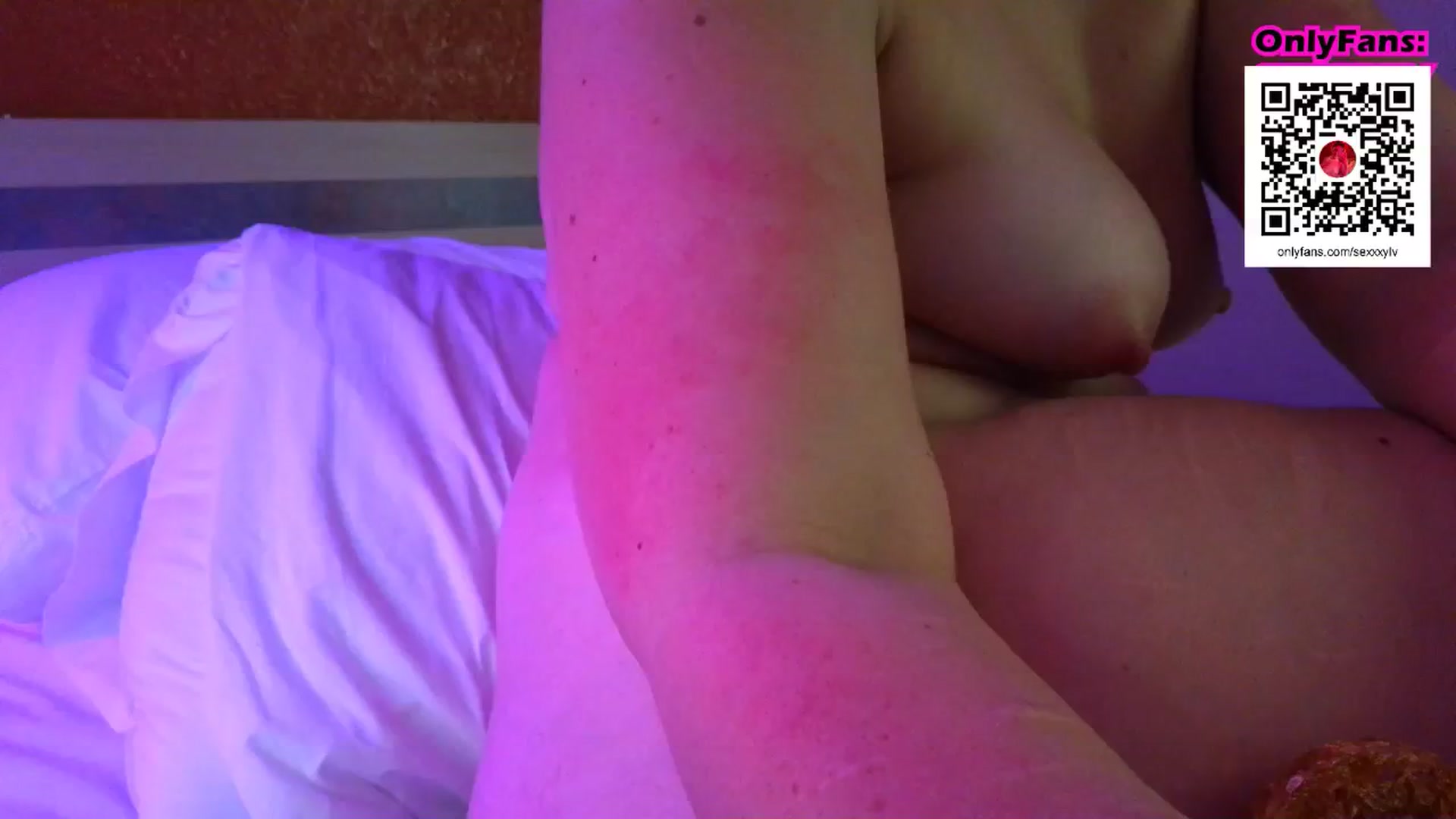 Gallery image thumbnail from Sexylv's myfreecams stream on, 01/23/2025, 13:12 image 6 of 20