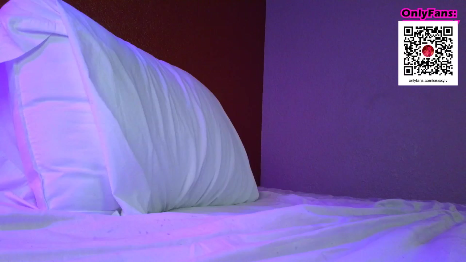 Gallery image thumbnail from Sexylv's myfreecams stream on, 01/23/2025, 13:12 image 17 of 20