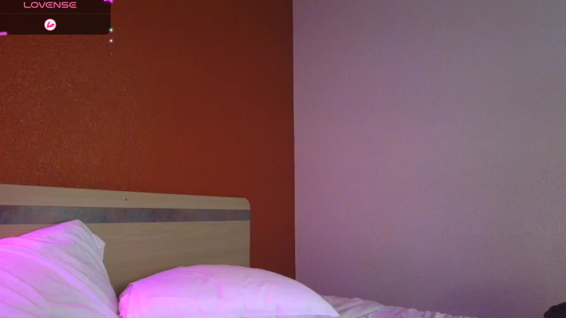 Gallery image thumbnail from Sexylv's myfreecams stream on, 02/14/2025, 16:00 image 13 of 20