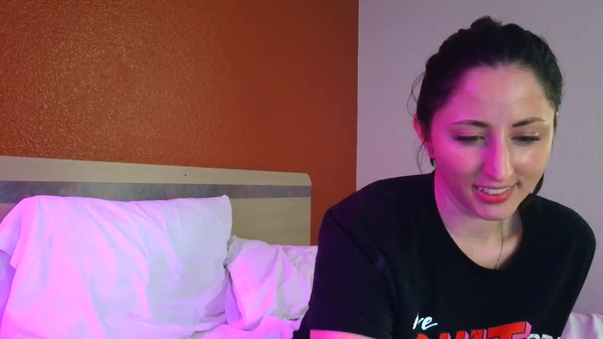 Gallery image thumbnail from Sexylv's myfreecams stream on, 02/16/2025, 17:55 image 17 of 20