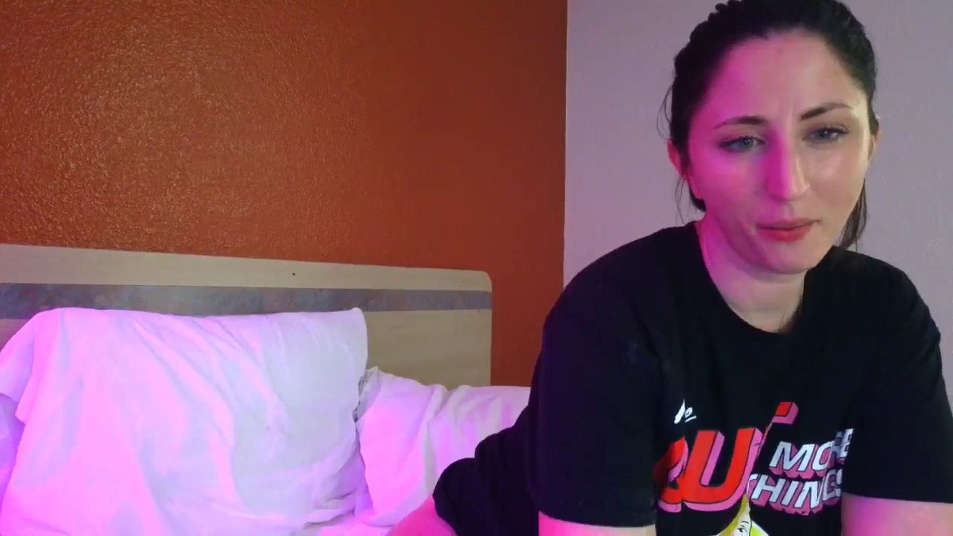 Gallery image thumbnail from Sexylv's myfreecams stream on, 02/16/2025, 17:55 image 7 of 20