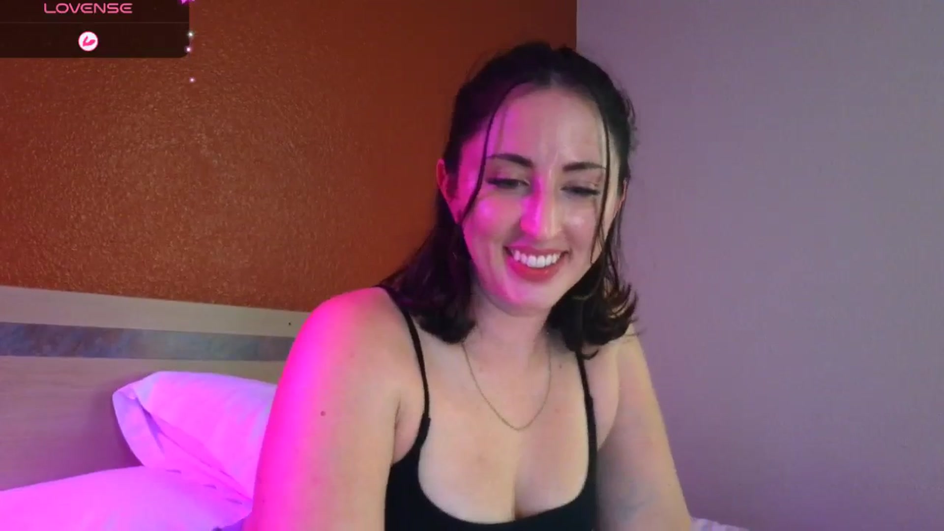 Gallery image thumbnail from Sexylv's myfreecams stream on, 02/17/2025, 06:33 image 20 of 20