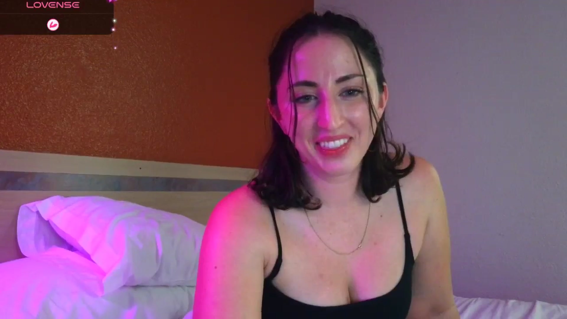 Gallery image thumbnail from Sexylv's myfreecams stream on, 02/17/2025, 06:33 image 16 of 20