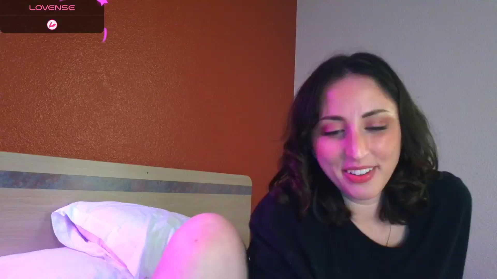 Gallery image thumbnail from Sexylv's myfreecams stream on, 02/17/2025, 11:22 image 3 of 20