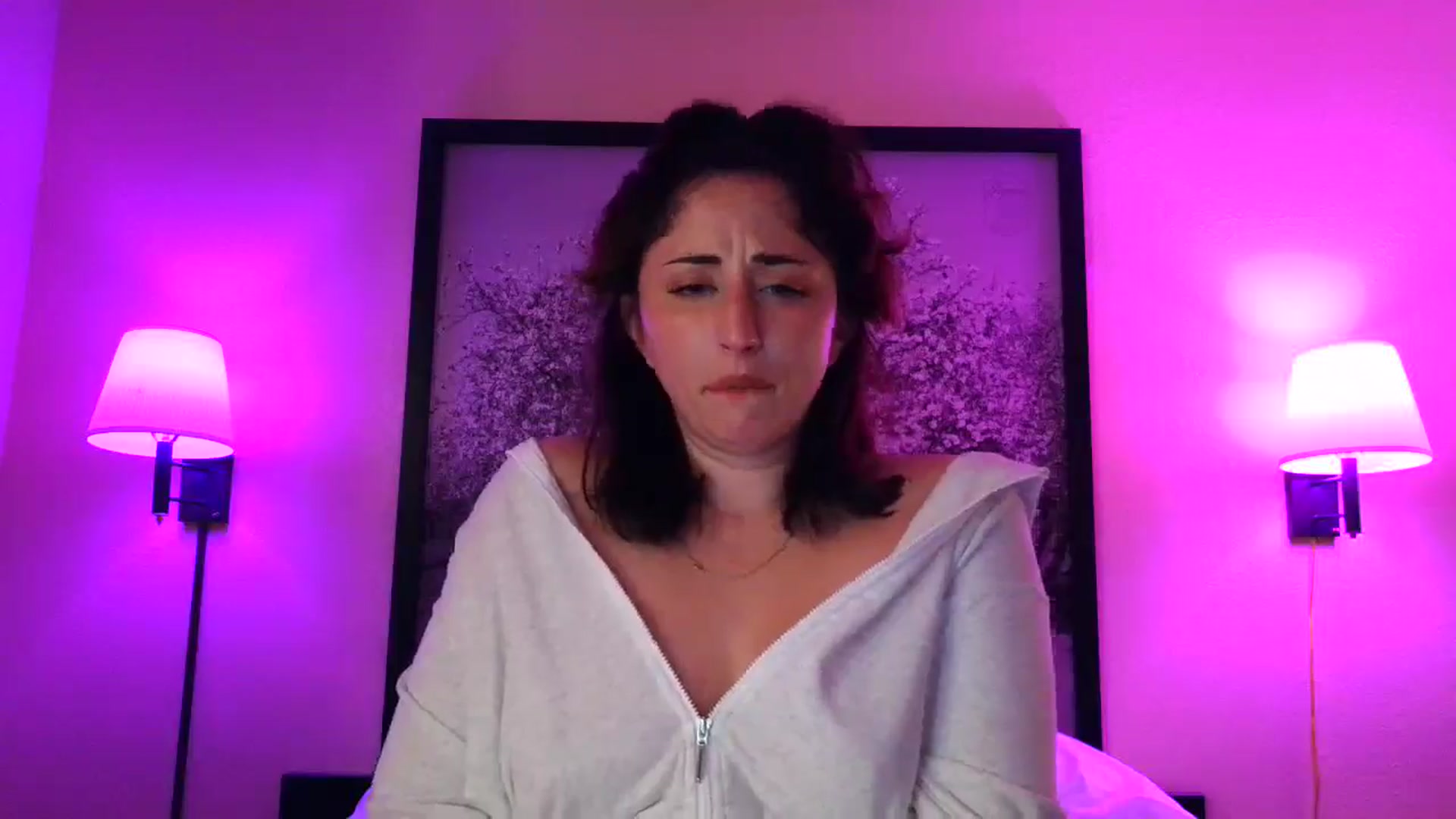 Gallery image thumbnail from Sexylv's myfreecams stream on, 03/08/2025, 16:45 image 10 of 20