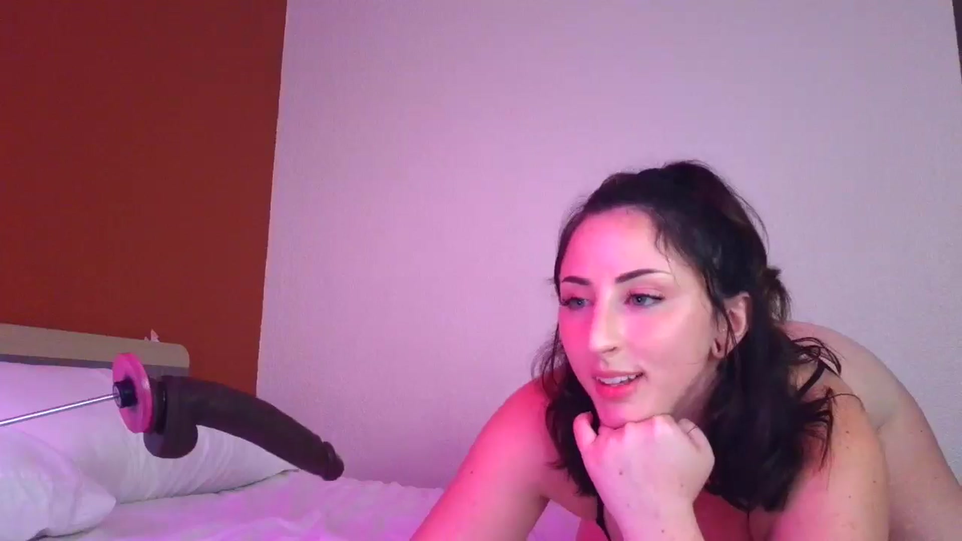 Gallery image thumbnail from Sexylv's myfreecams stream on, 03/15/2025, 16:56 image 5 of 20