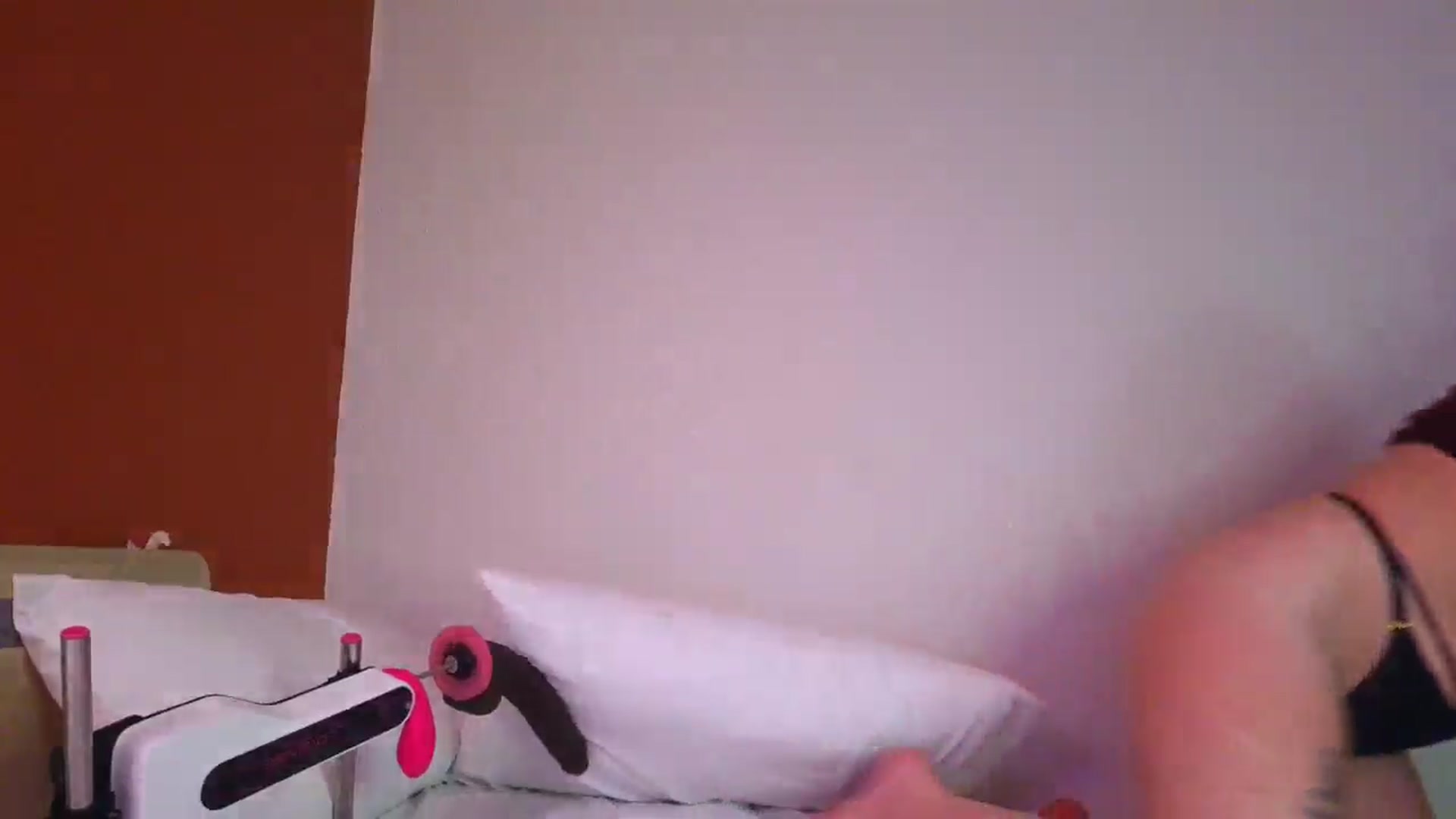 Gallery image thumbnail from Sexylv's myfreecams stream on, 03/20/2025, 08:59 image 11 of 20
