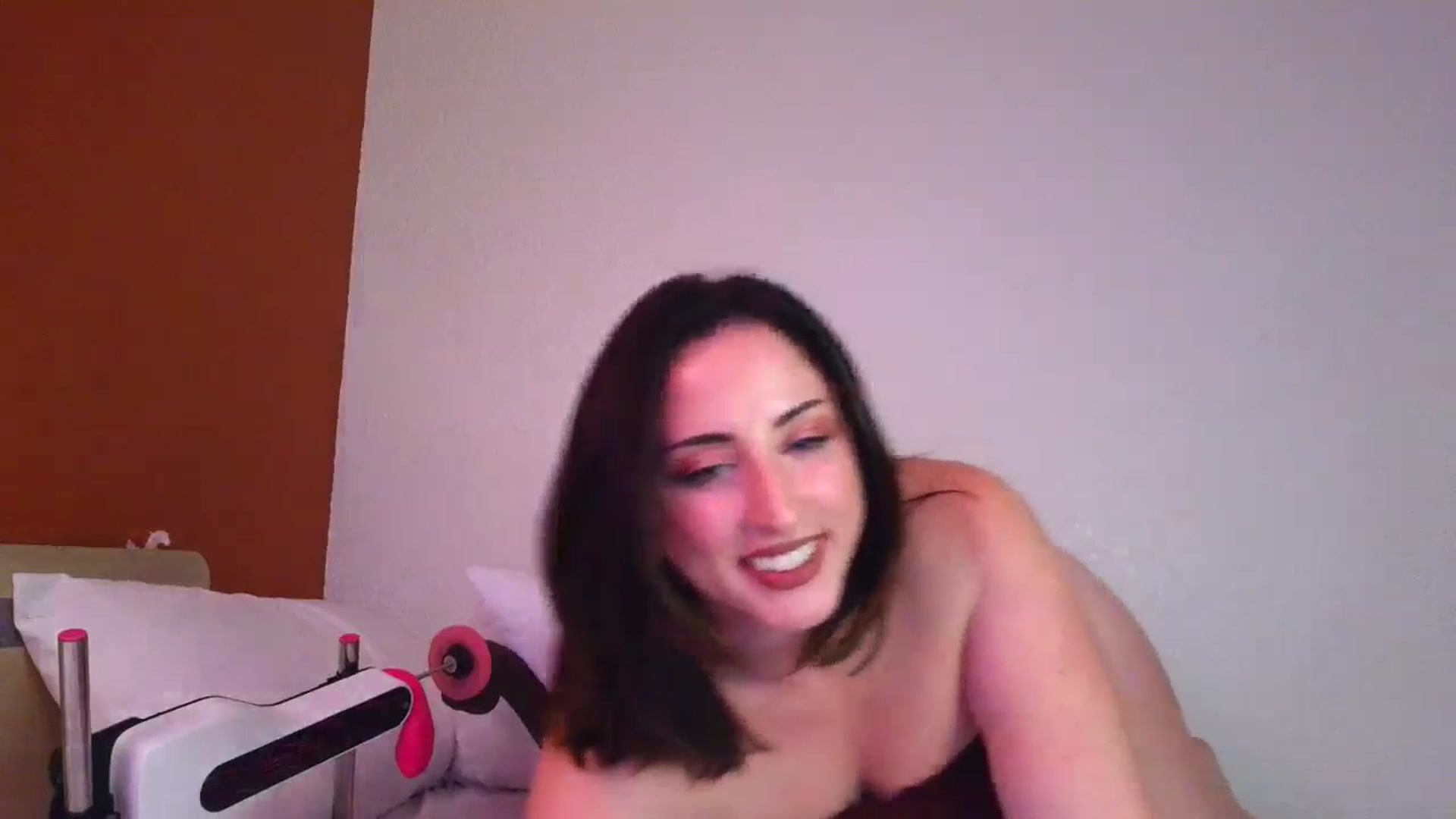 Gallery image thumbnail from Sexylv's myfreecams stream on, 03/20/2025, 08:59 image 14 of 20