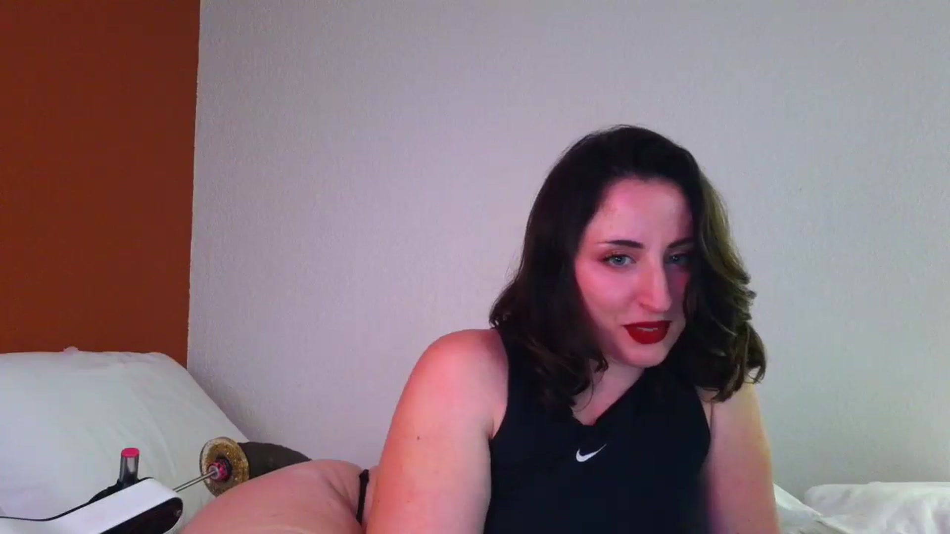 Gallery image thumbnail from Sexylv's myfreecams stream on, 03/21/2025, 10:04 image 8 of 20