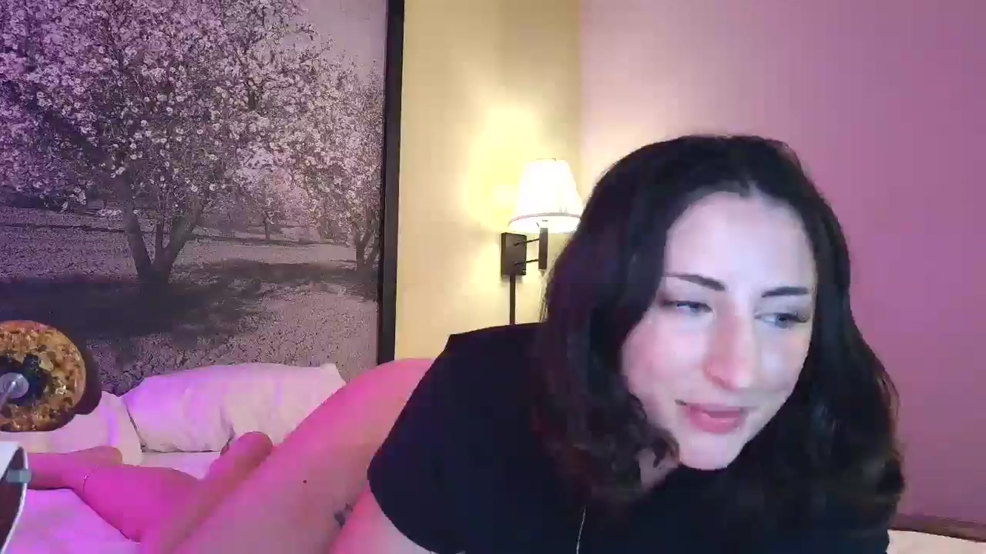 Gallery image thumbnail from Sexylv's myfreecams stream on, 03/26/2025, 11:14 image 19 of 20