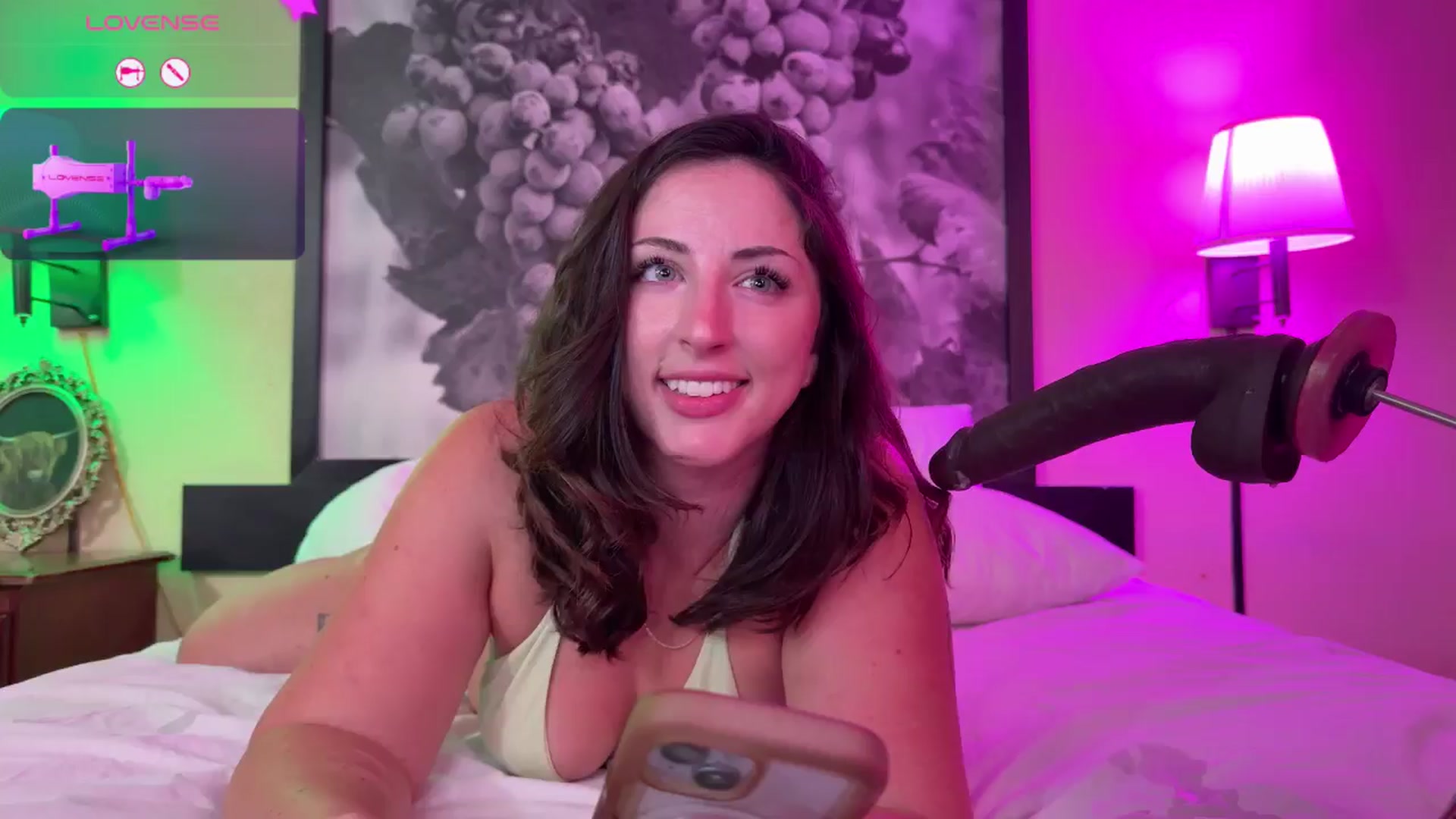 Gallery image thumbnail from Sexylv's myfreecams stream on, 07/09/2025, 05:42 image 13 of 20