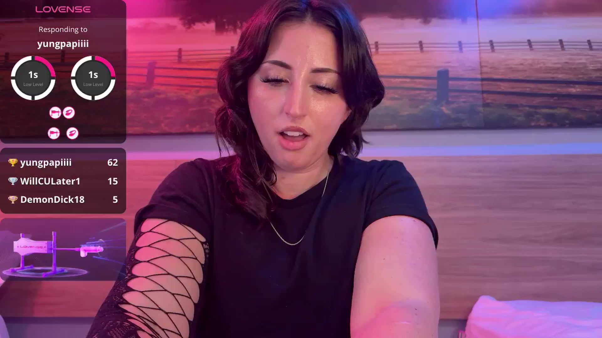 Gallery image thumbnail from Sexylv's myfreecams stream on, 10/17/2025, 09:26 image 3 of 20