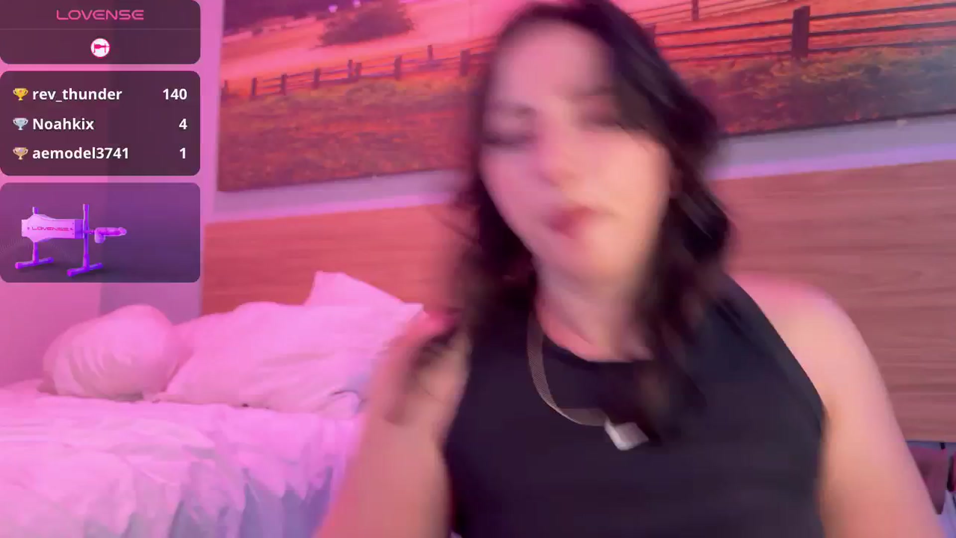 Gallery image thumbnail from Sexylv's myfreecams stream on, 10/22/2025, 18:41 image 4 of 20