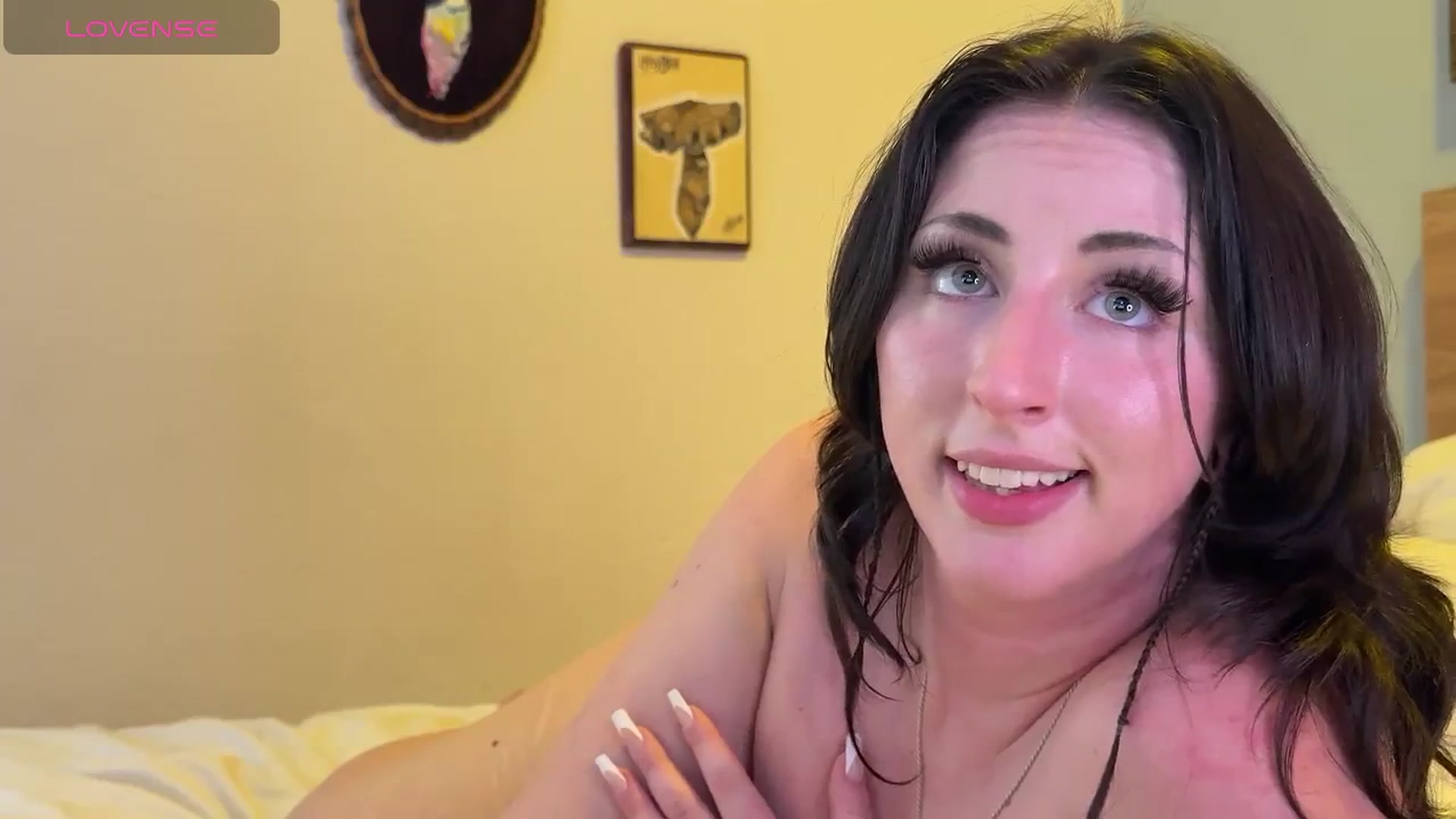 Gallery image thumbnail from Sexylv's myfreecams stream on, 02/25/2026, 10:17 image 10 of 20
