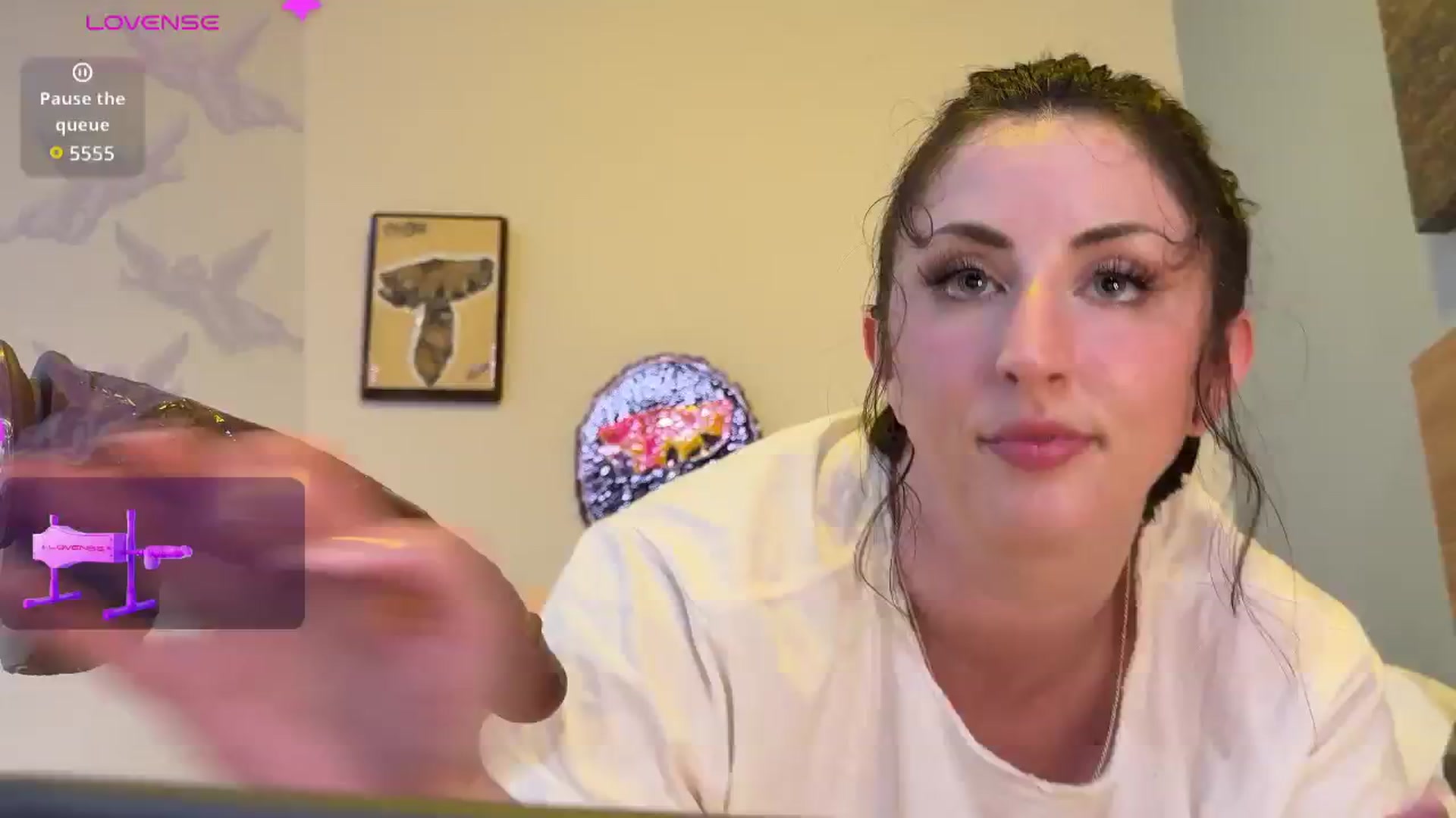 Gallery image thumbnail from Sexylv's myfreecams stream on, 03/02/2026, 05:35 image 14 of 20
