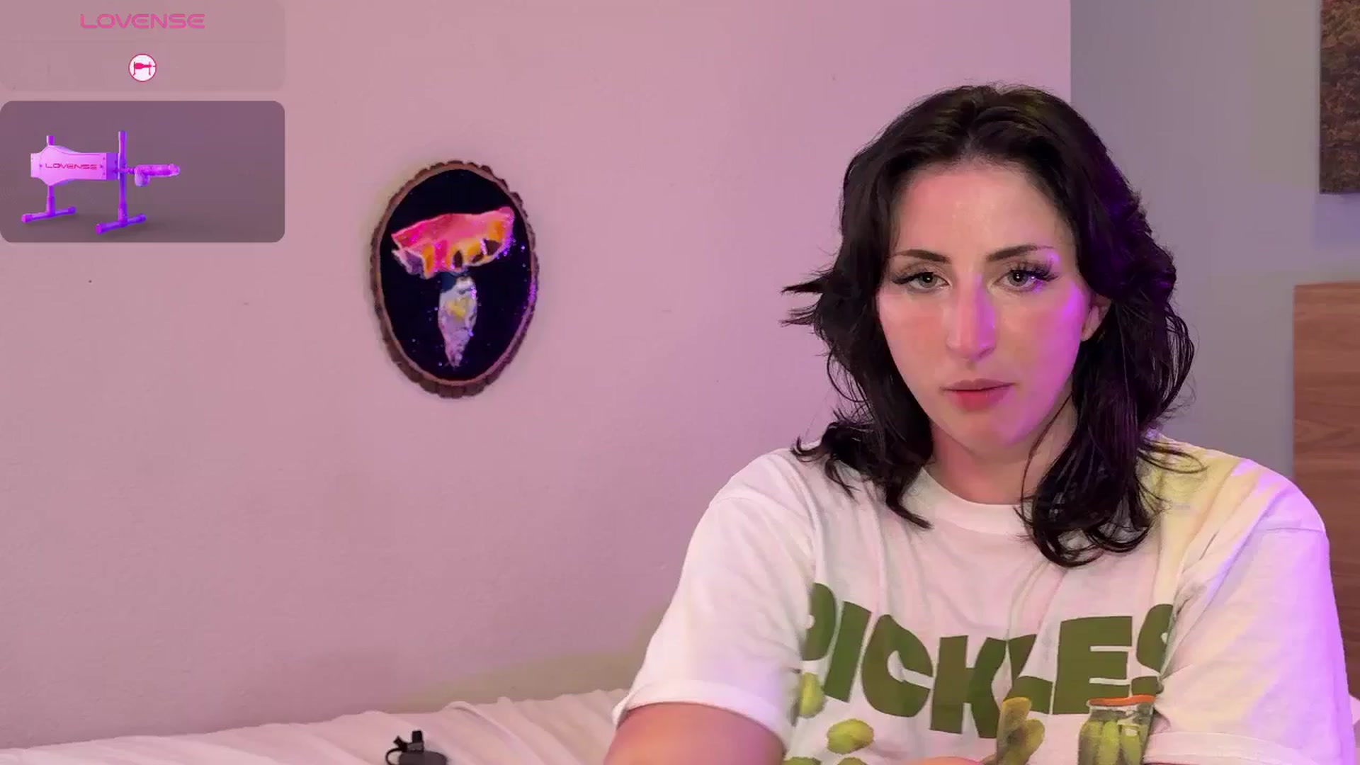 Gallery image thumbnail from Sexylv's myfreecams stream on, 03/28/2026, 01:45 image 16 of 20