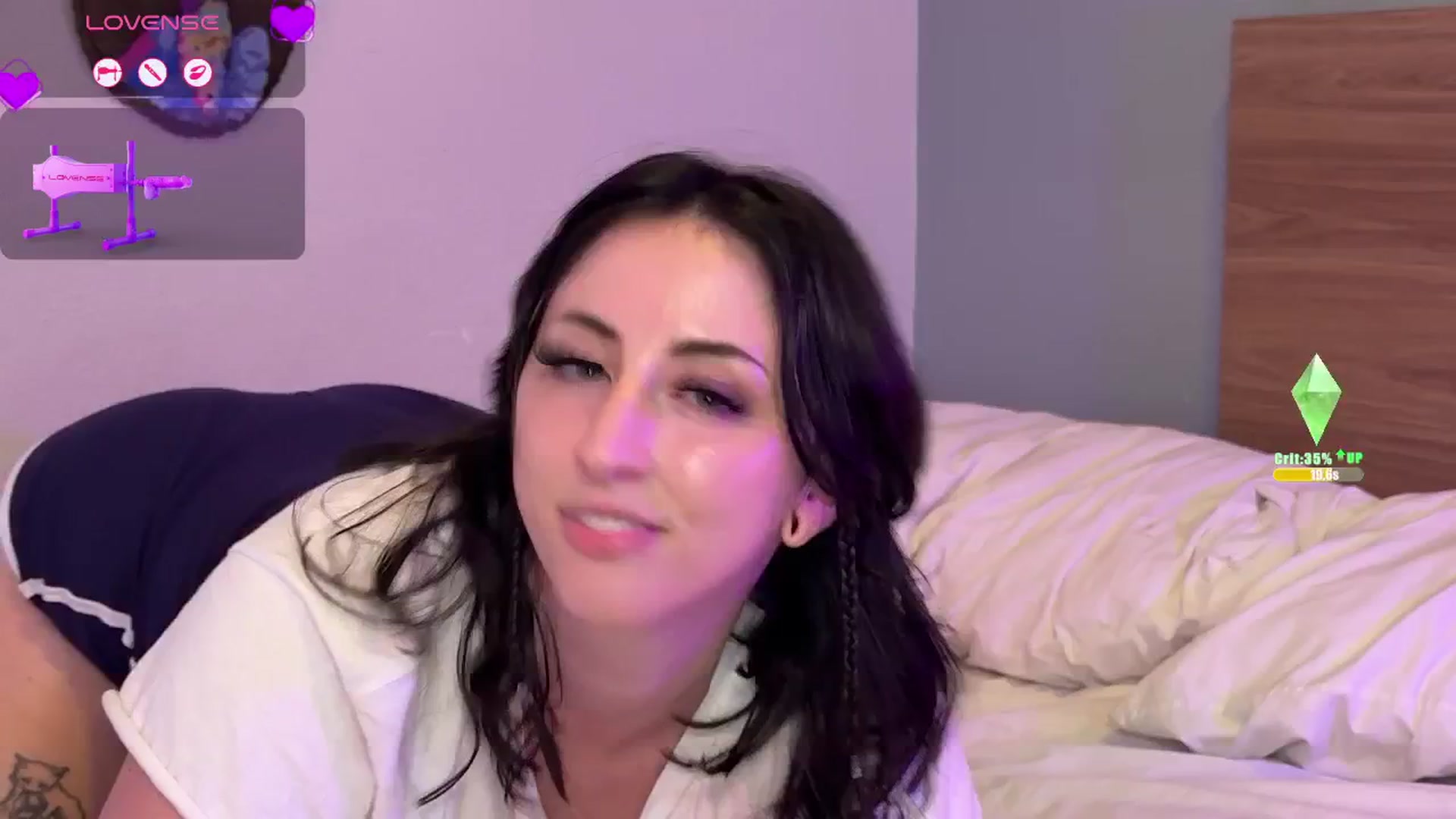 Gallery image thumbnail from Sexylv's myfreecams stream on, 04/01/2026, 12:19 image 18 of 20