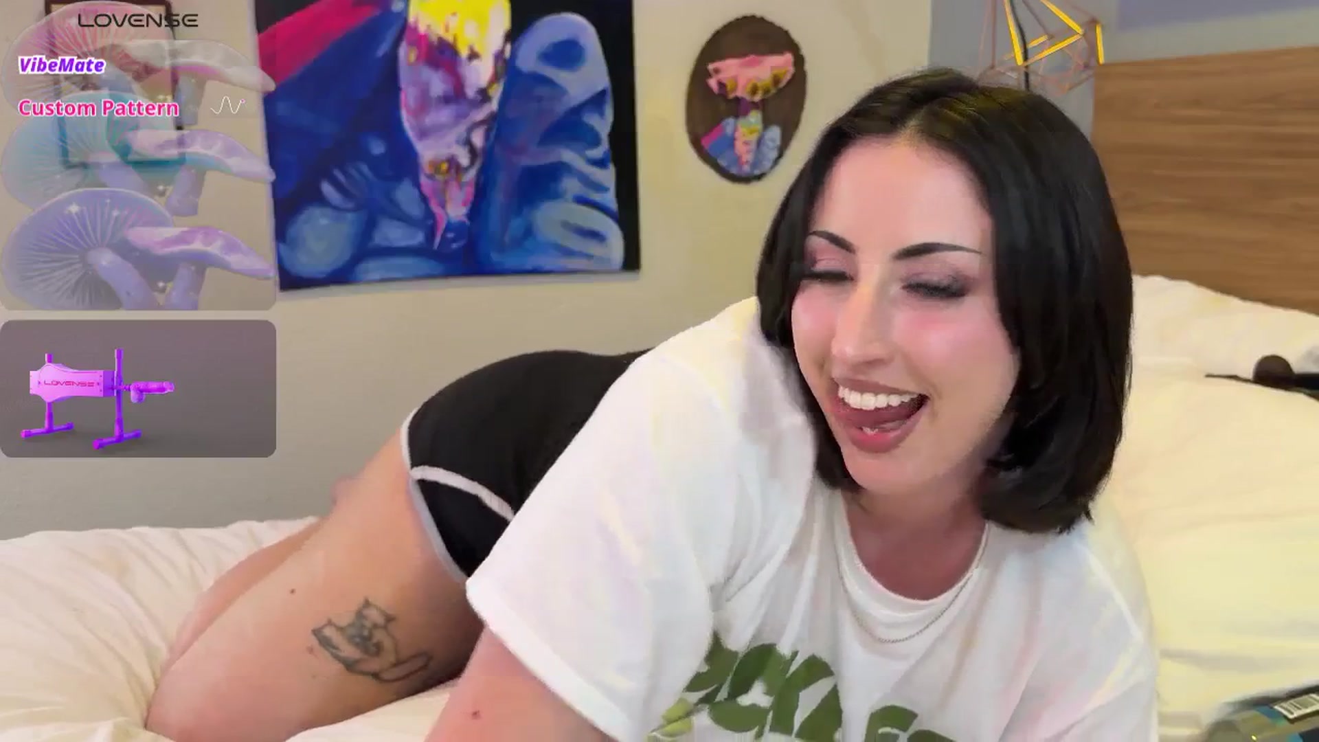 Gallery image thumbnail from Sexylv's myfreecams stream on, 04/18/2026, 04:55 image 13 of 20