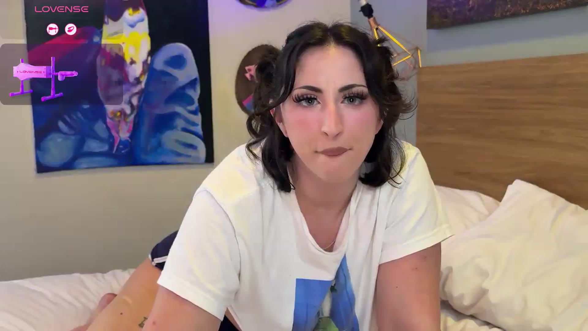 Gallery image thumbnail from Sexylv's myfreecams stream on, 04/20/2026, 09:57 image 14 of 20