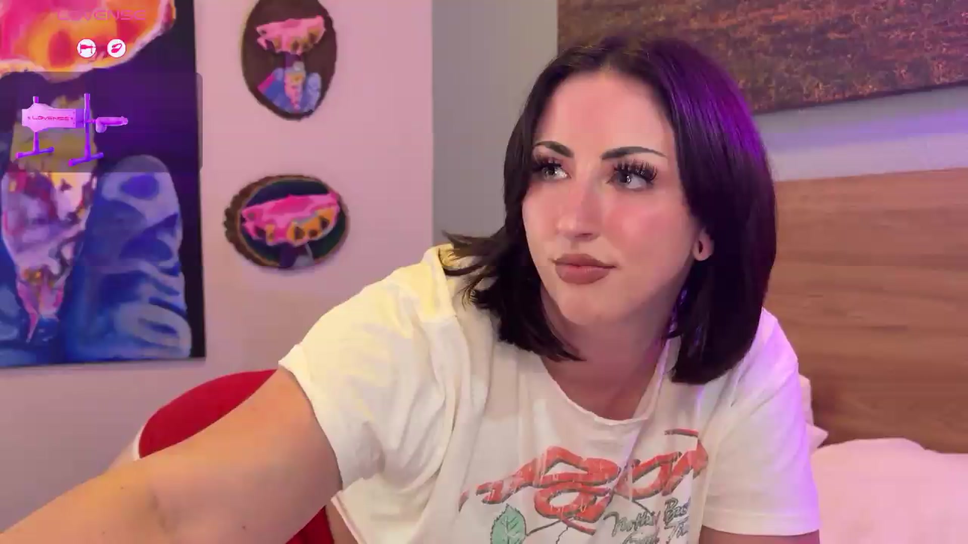 Gallery image thumbnail from Sexylv's myfreecams stream on, 04/30/2026, 08:35 image 6 of 20