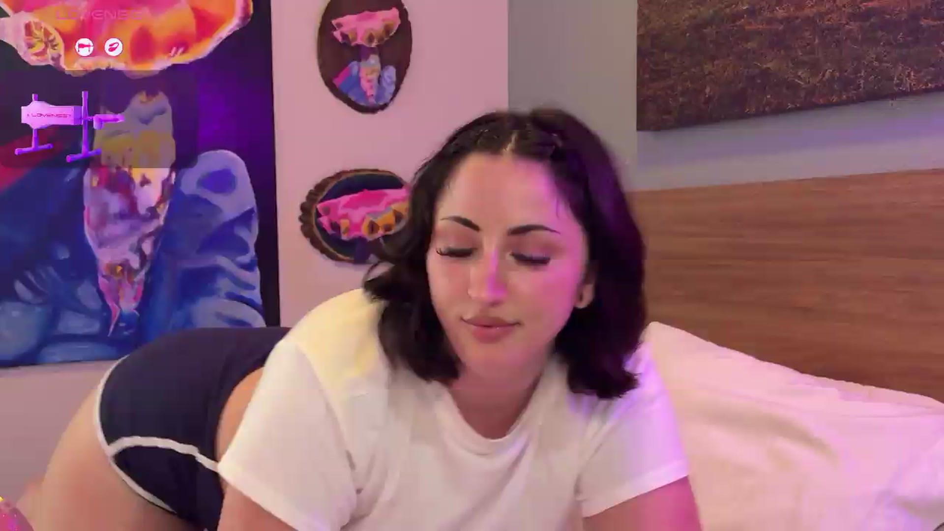 Gallery image thumbnail from Sexylv's myfreecams stream on, 05/01/2026, 11:07 image 19 of 20