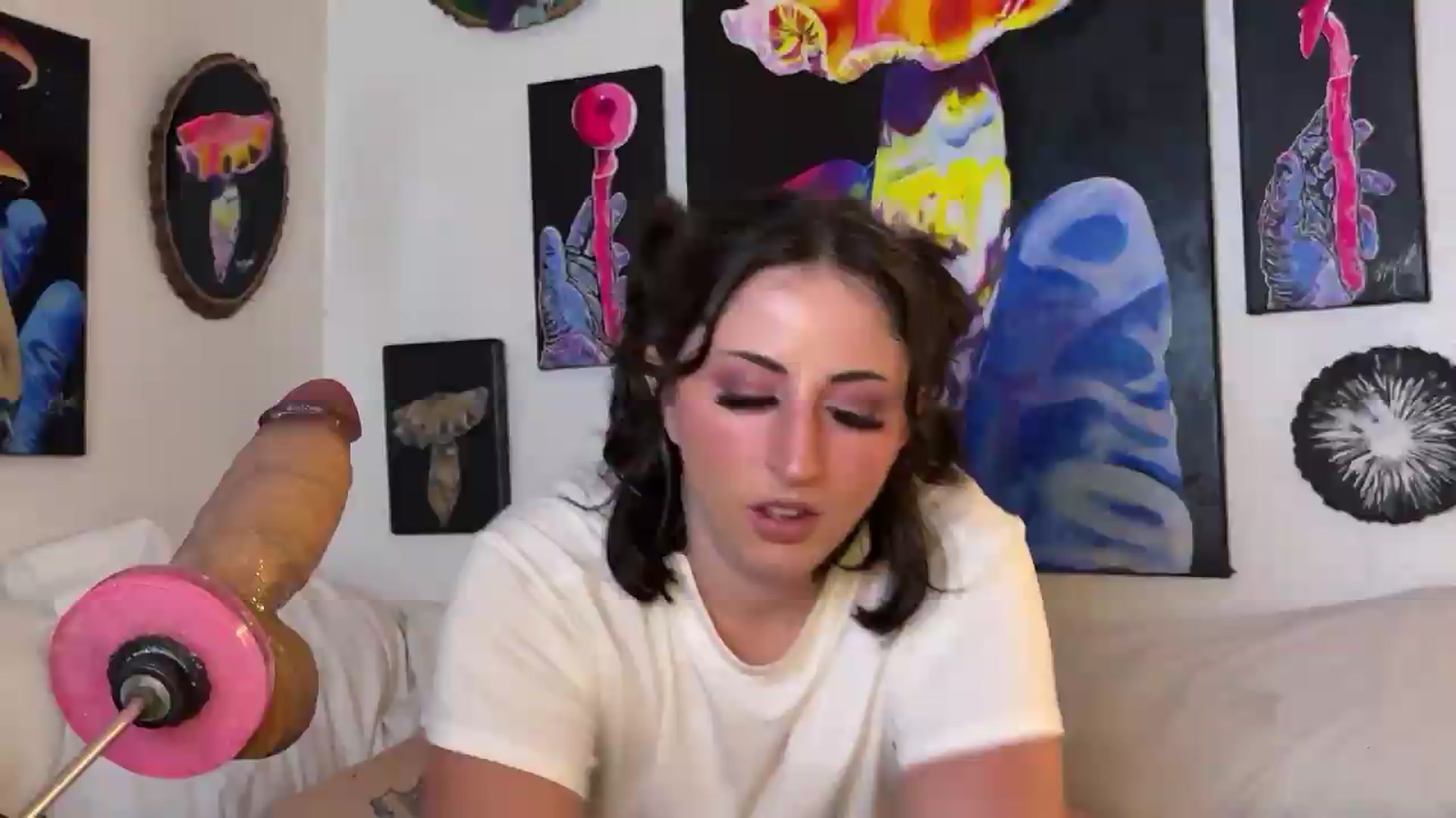 Gallery image thumbnail from Sexylv's myfreecams stream on, 07/07/2026, 22:26 image 4 of 20