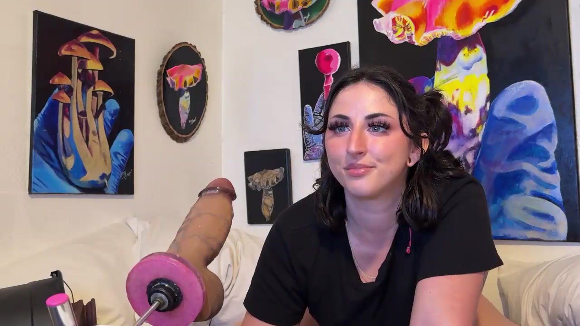 Gallery image thumbnail from Sexylv's myfreecams stream on, 07/07/2026, 22:26 image 20 of 20