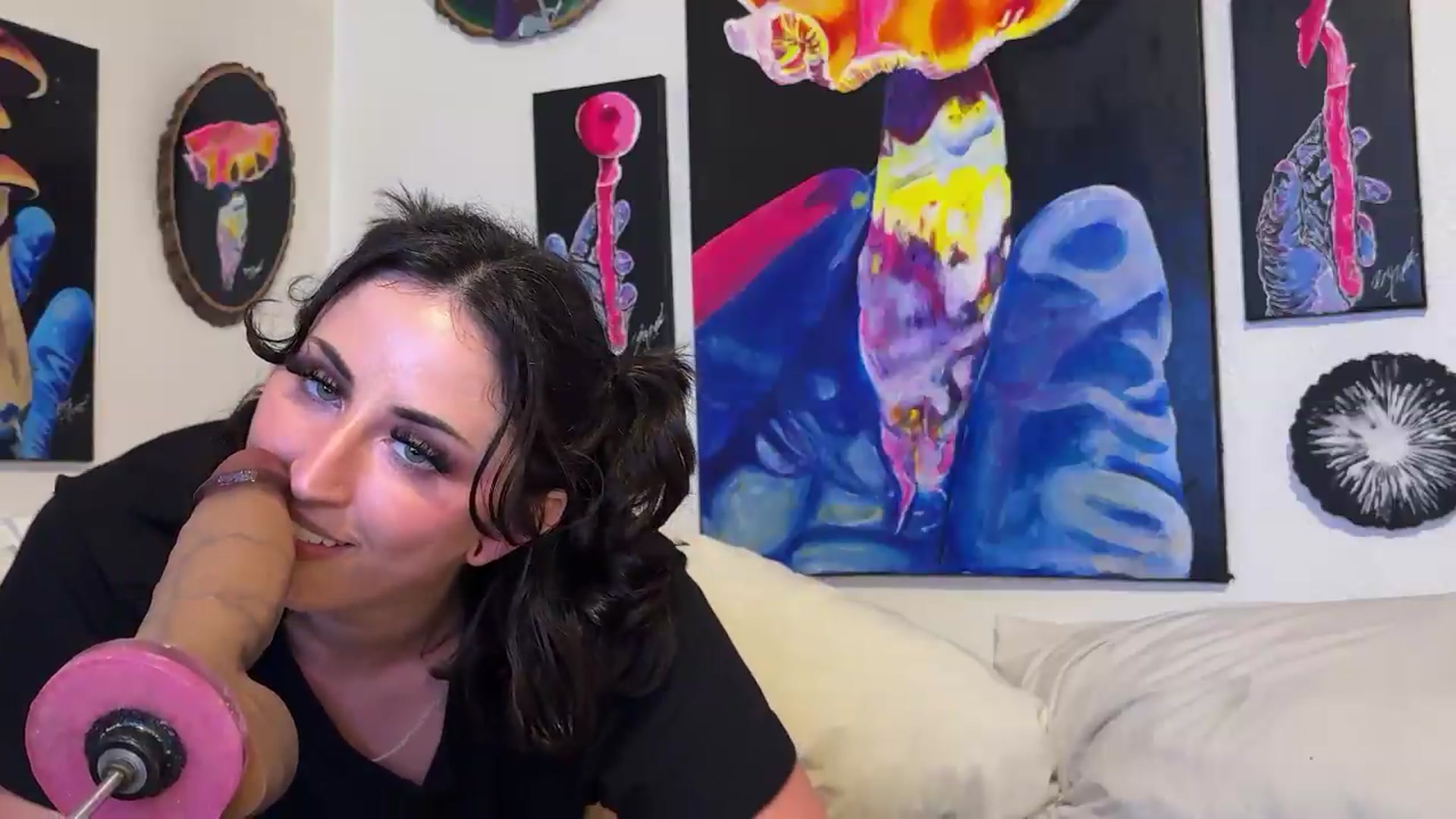 Gallery image thumbnail from Sexylv's myfreecams stream on, 07/07/2026, 22:26 image 16 of 20