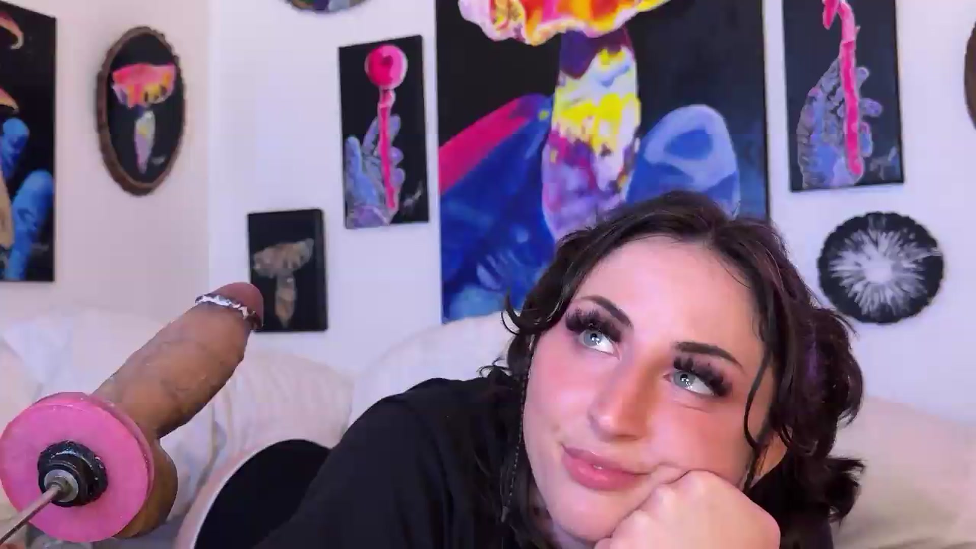 Gallery image thumbnail from Sexylv's myfreecams stream on, 07/08/2026, 02:55 image 2 of 20