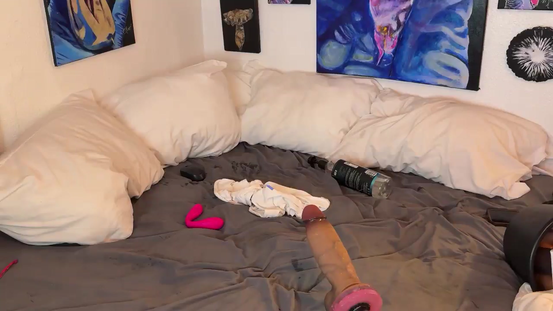 Gallery image thumbnail from Sexylv's myfreecams stream on, 07/09/2026, 16:16 image 10 of 20