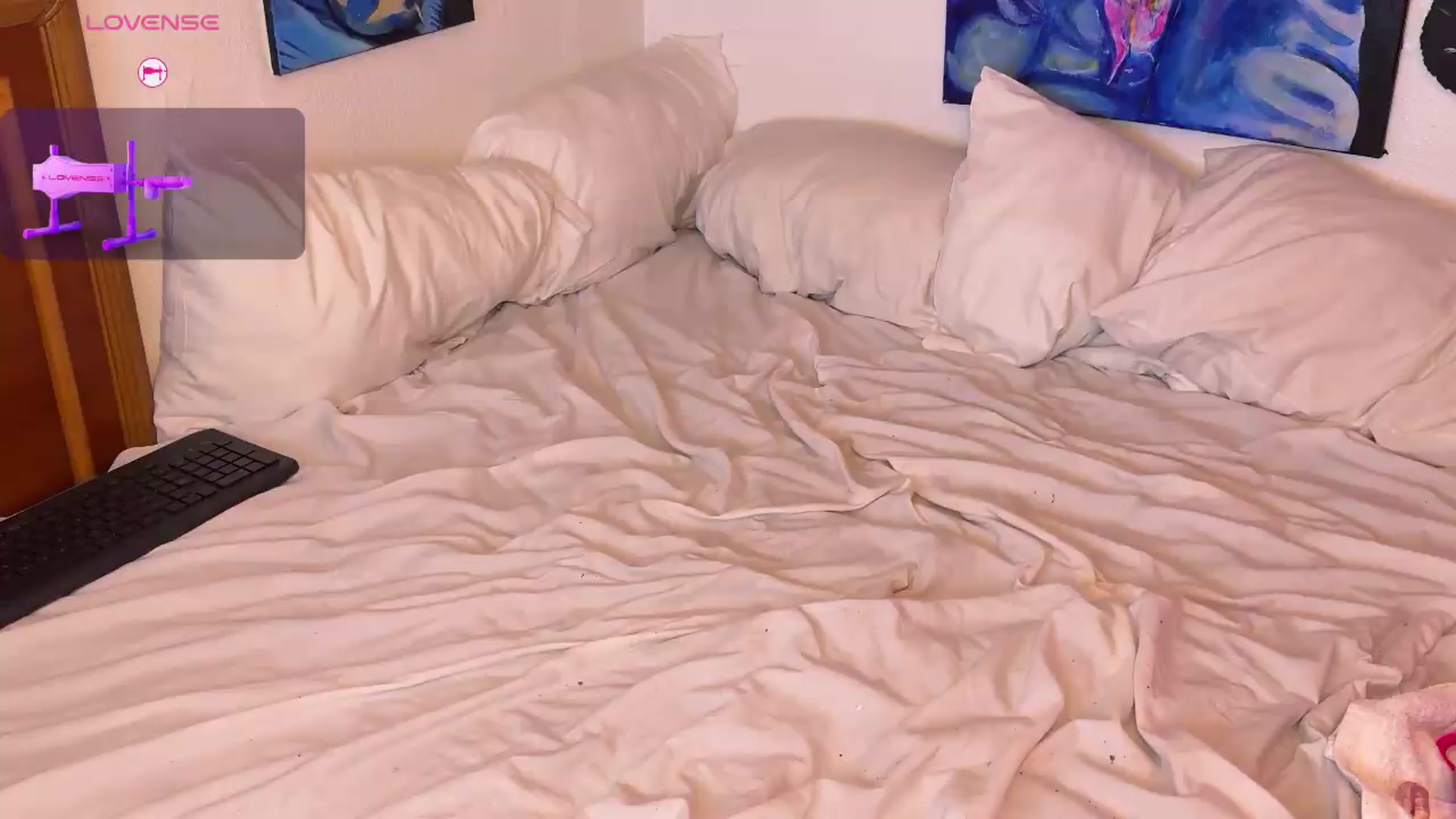 Gallery image thumbnail from Sexylv's myfreecams stream on, 07/16/2026, 13:45 image 6 of 20