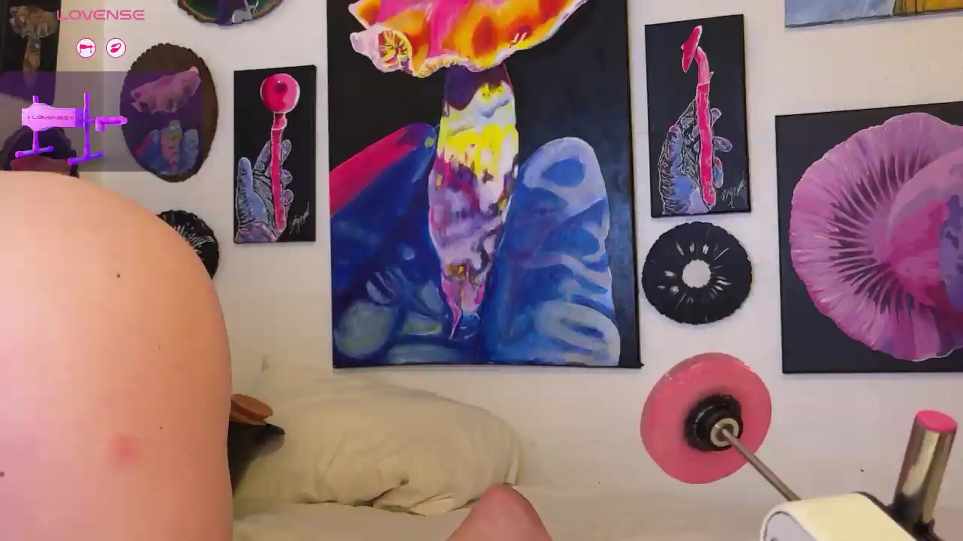 Gallery image thumbnail from Sexylv's myfreecams stream on, 07/26/2026, 10:40 image 8 of 20