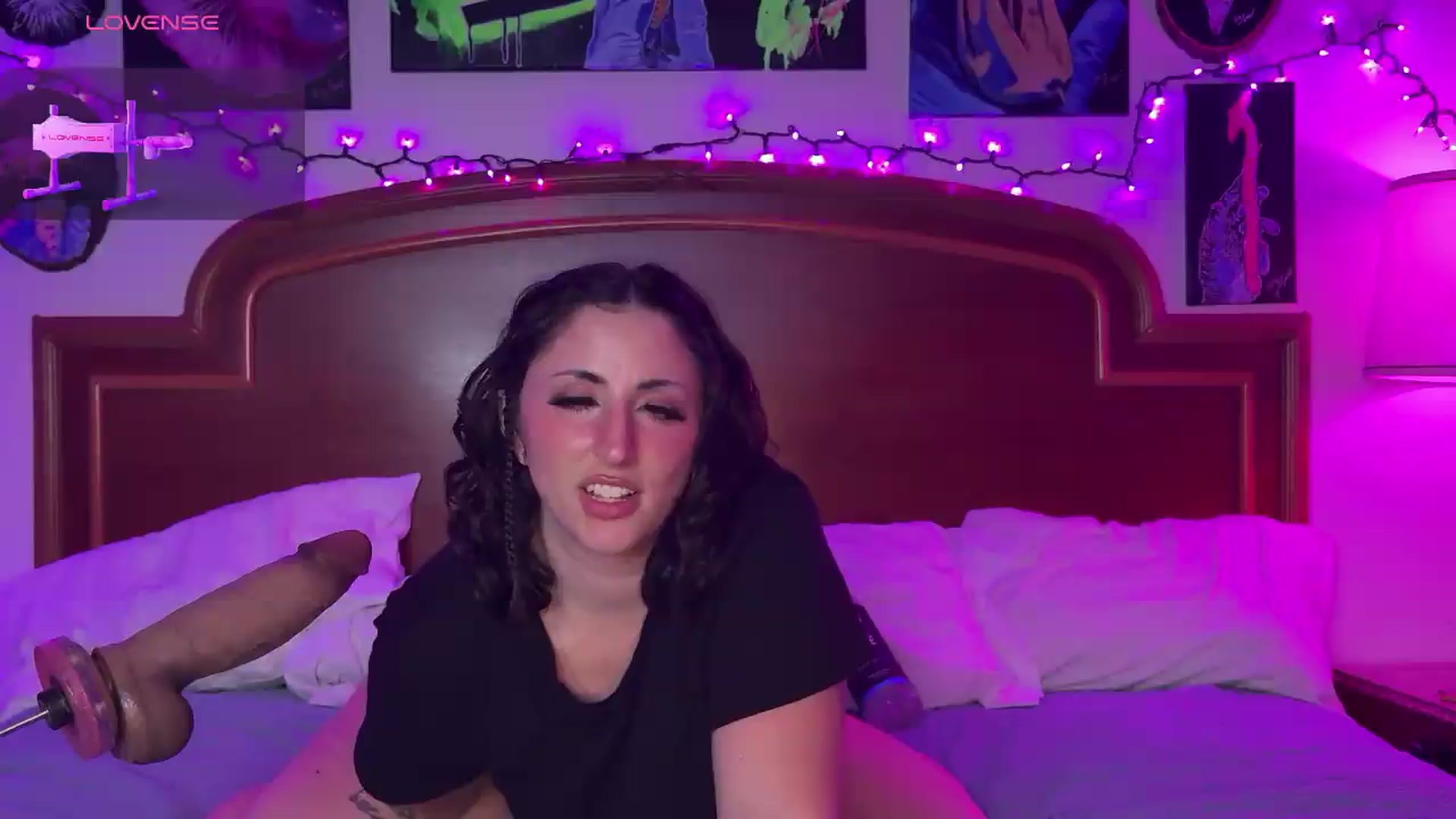Gallery image thumbnail from Sexylv's myfreecams stream on, 08/21/2026, 06:54 image 3 of 20