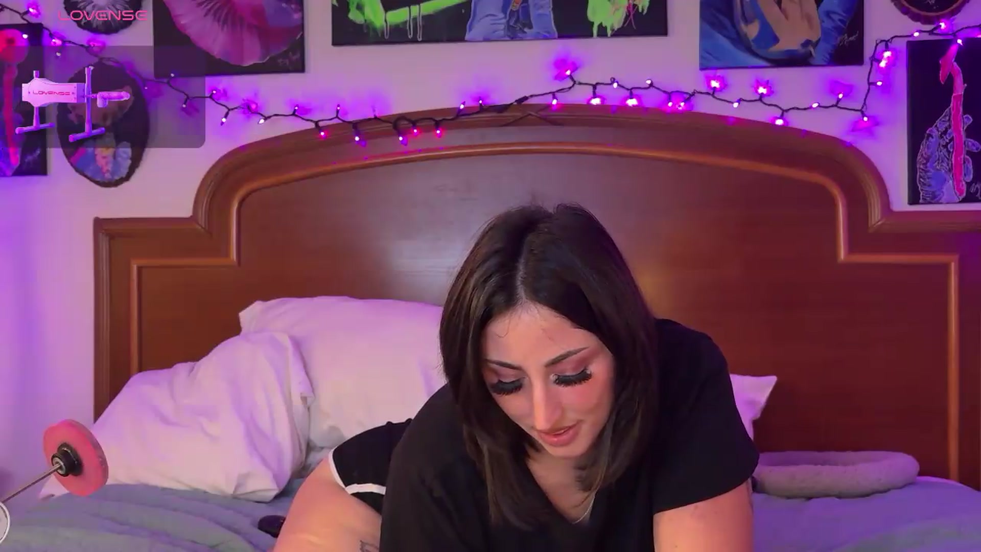 Gallery image thumbnail from Sexylv's myfreecams stream on, 08/23/2026, 21:36 image 16 of 20