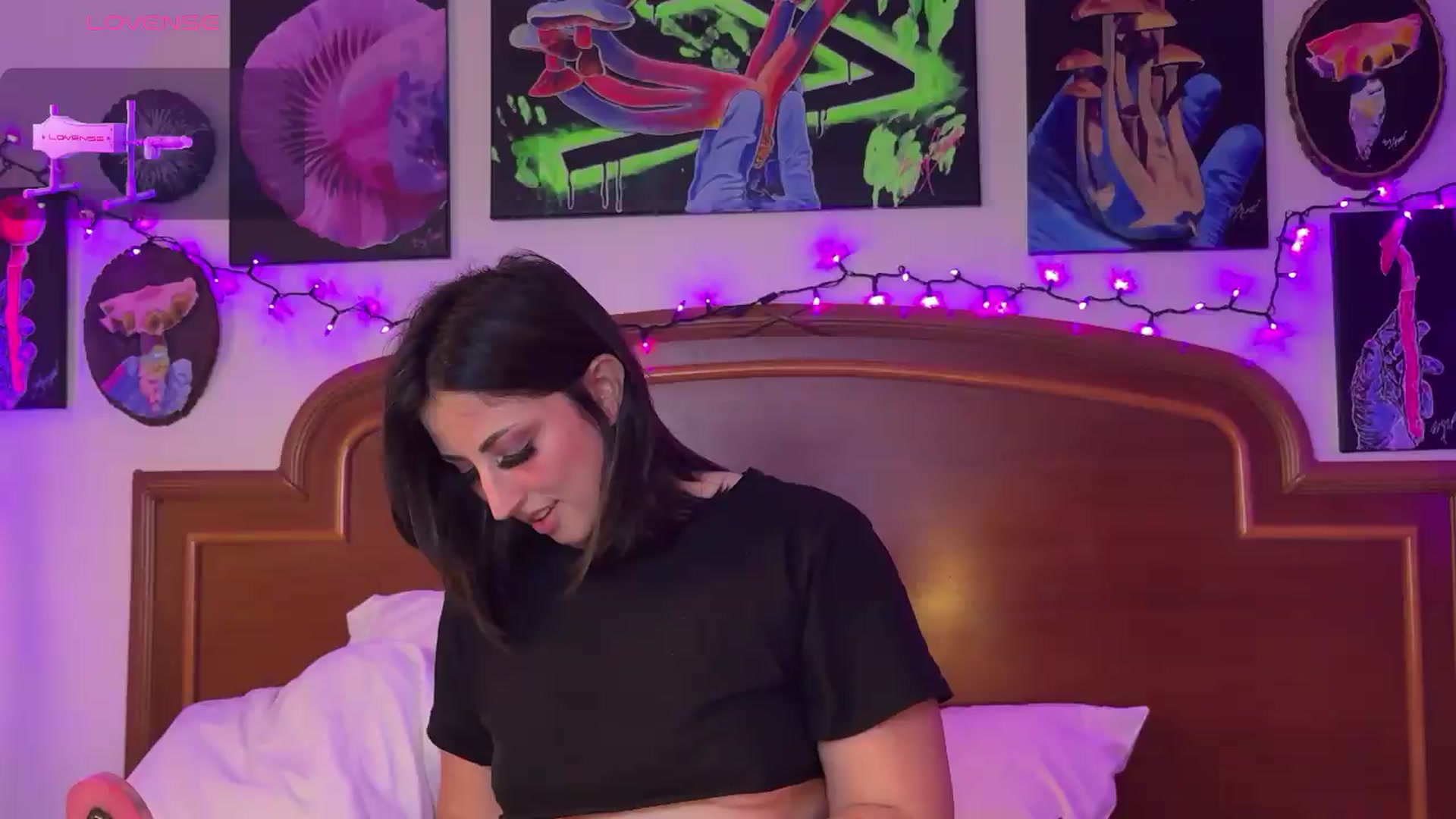 Gallery image thumbnail from Sexylv's myfreecams stream on, 08/23/2026, 21:36 image 7 of 20