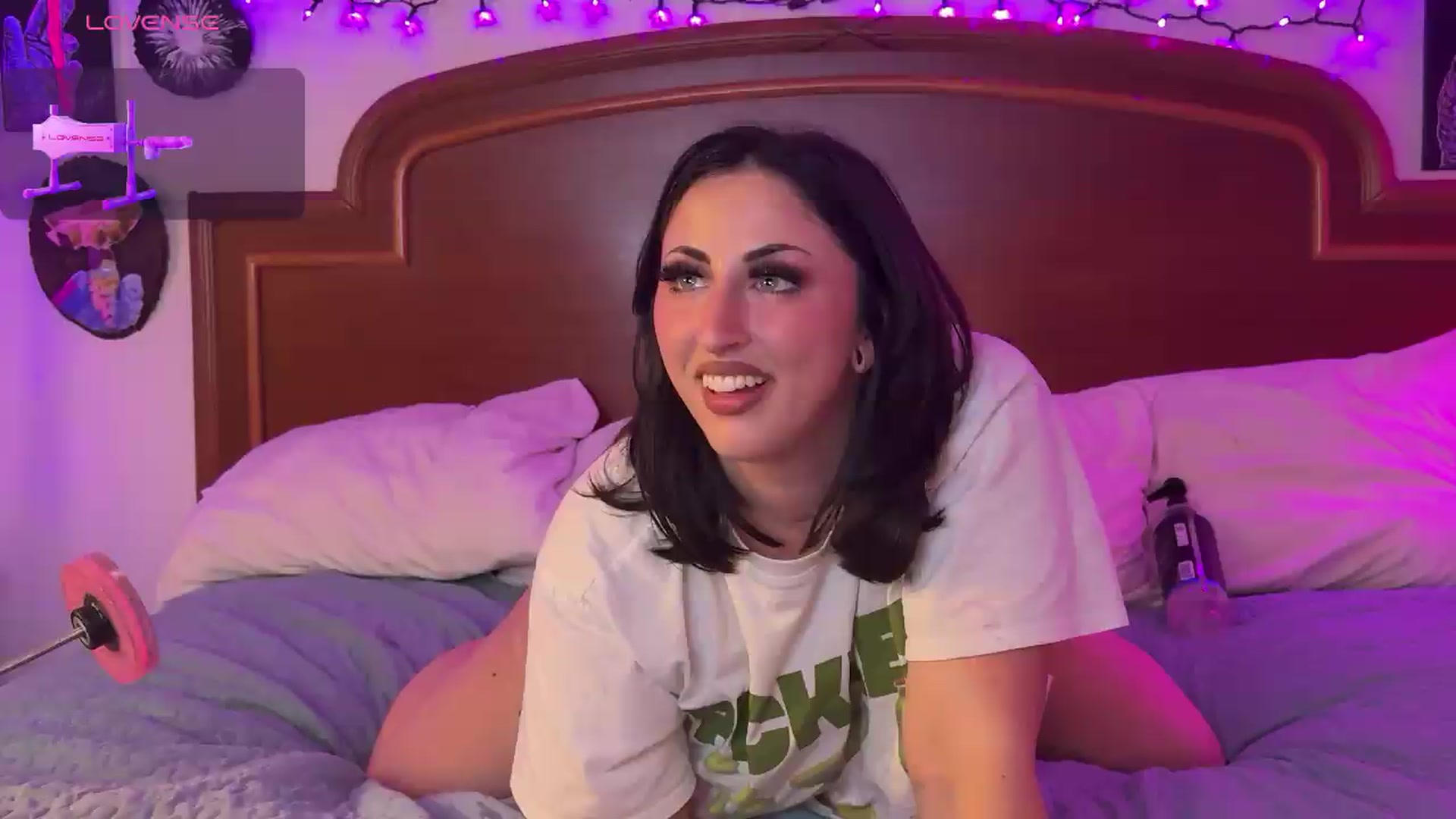 Gallery image thumbnail from Sexylv's myfreecams stream on, 08/30/2026, 14:12 image 5 of 20