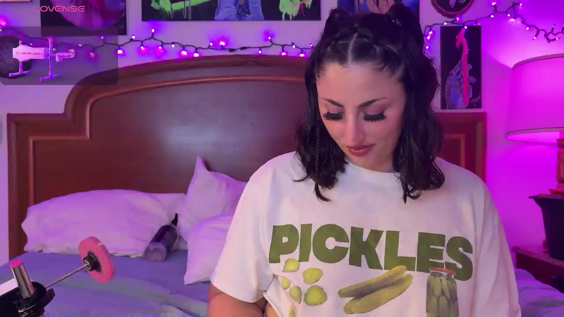 Gallery image thumbnail from Sexylv's myfreecams stream on, 09/02/2026, 14:46 image 1 of 20