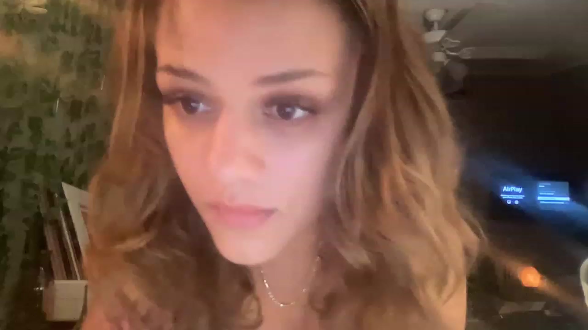Gallery image thumbnail from Sexymeatball's myfreecams stream on, 04/09/2023, 07:57 image 15 of 20