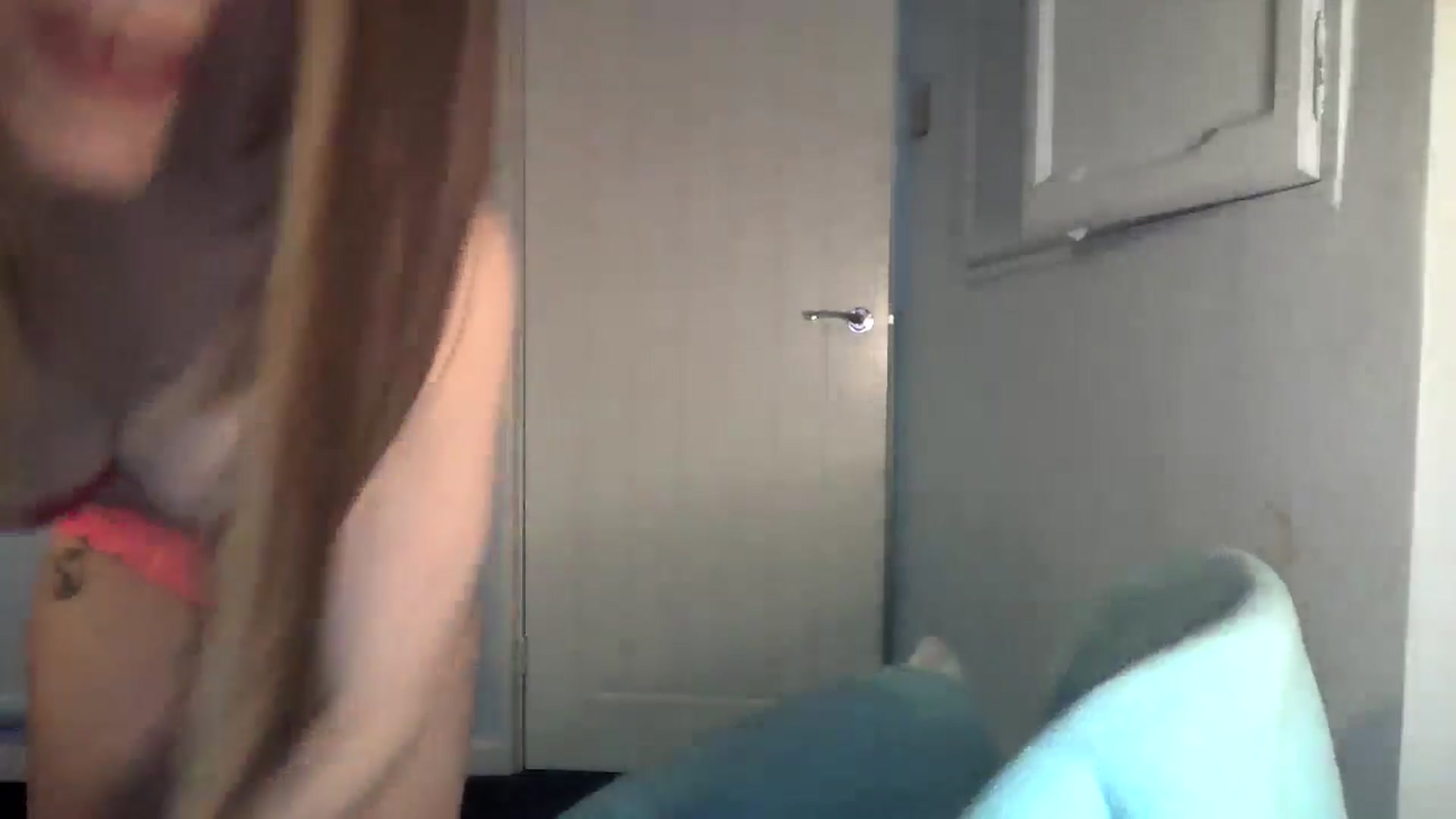 Gallery image thumbnail from Sexypetina's myfreecams stream on, 06/18/2024, 10:31 image 8 of 20
