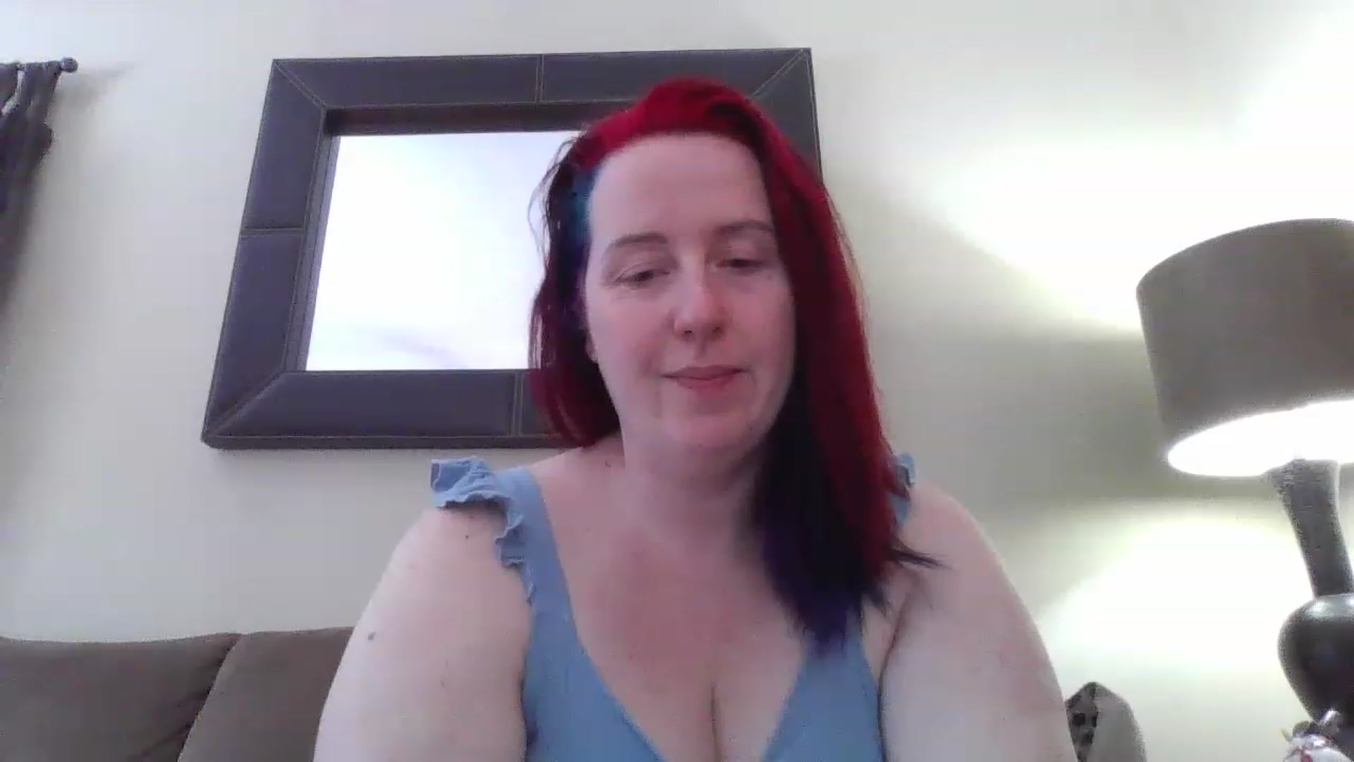 Gallery image thumbnail from Sexyred4U69's myfreecams stream on, 12/30/2022, 15:04 image 14 of 20