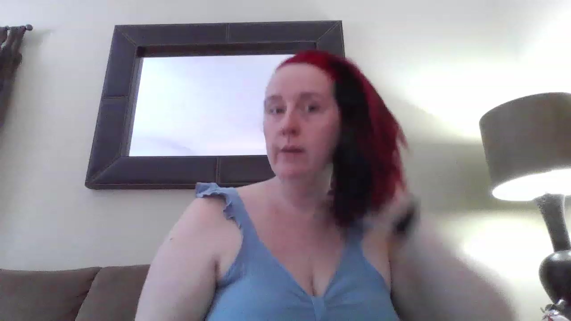 Gallery image thumbnail from Sexyred4U69's myfreecams stream on, 12/30/2022, 15:04 image 12 of 20