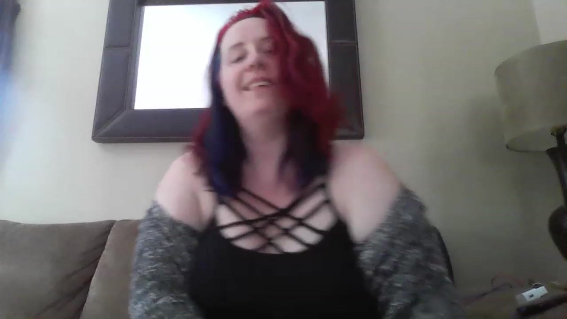 Gallery image thumbnail from Sexyred4U69's myfreecams stream on, 01/18/2023, 18:13 image 4 of 20