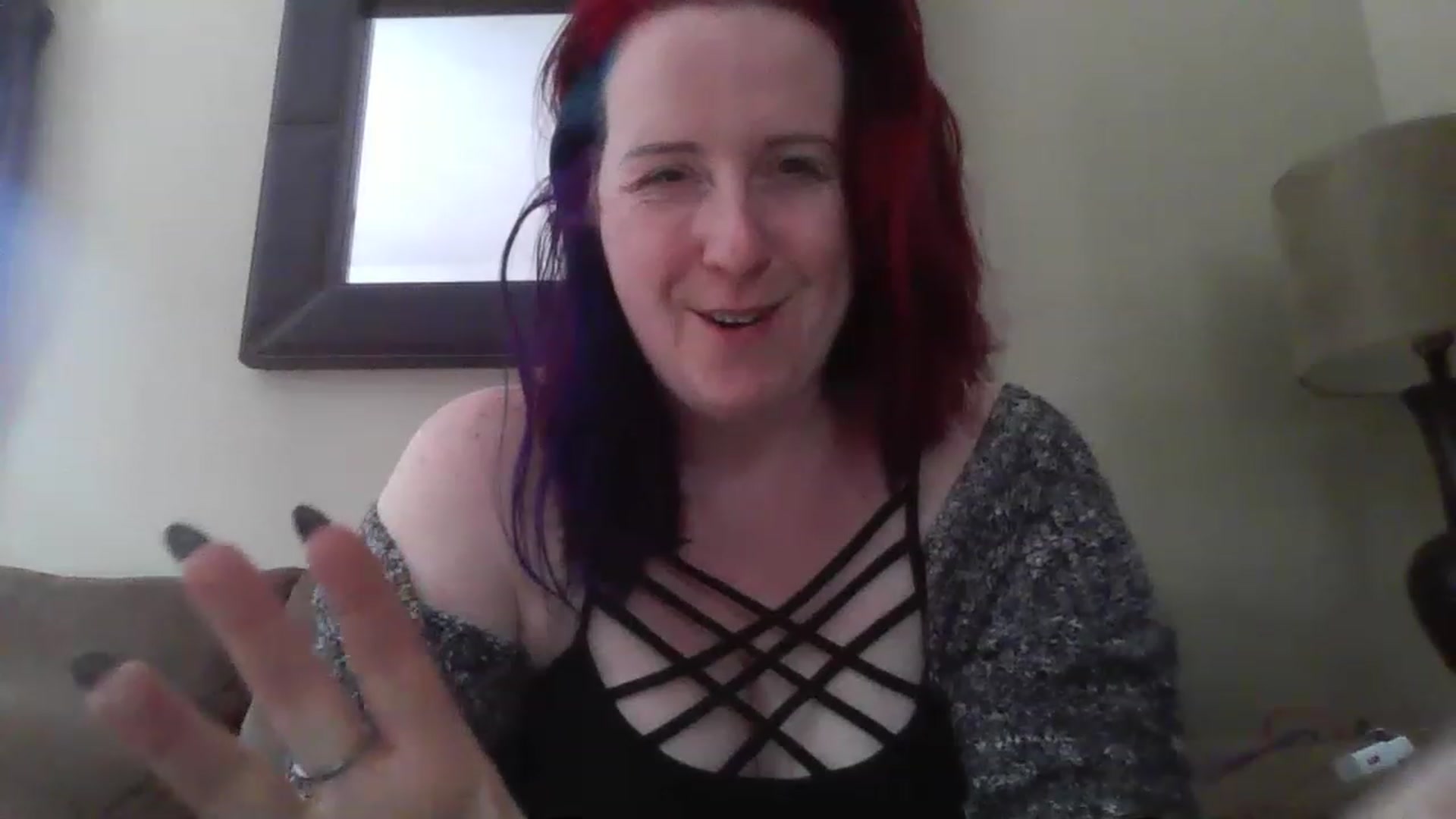 Gallery image thumbnail from Sexyred4U69's myfreecams stream on, 01/18/2023, 18:13 image 9 of 20