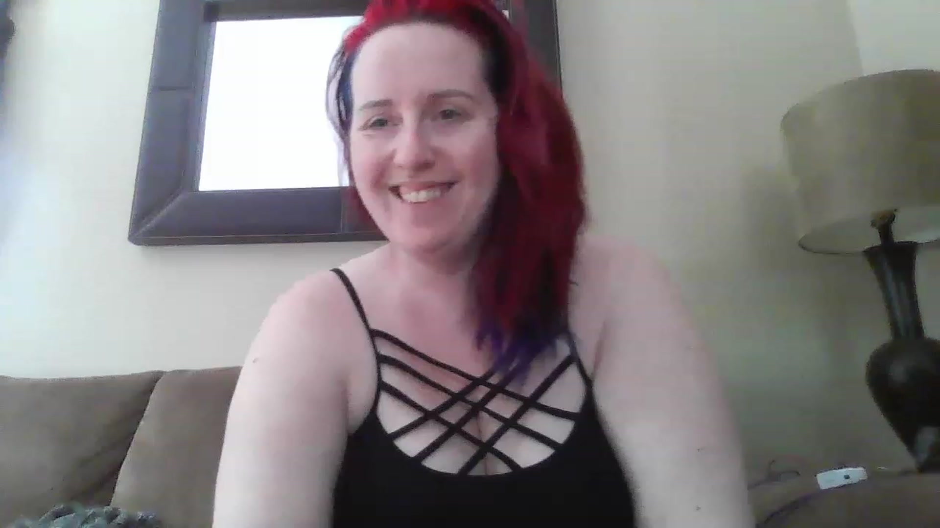Gallery image thumbnail from Sexyred4U69's myfreecams stream on, 01/18/2023, 19:10 image 8 of 20