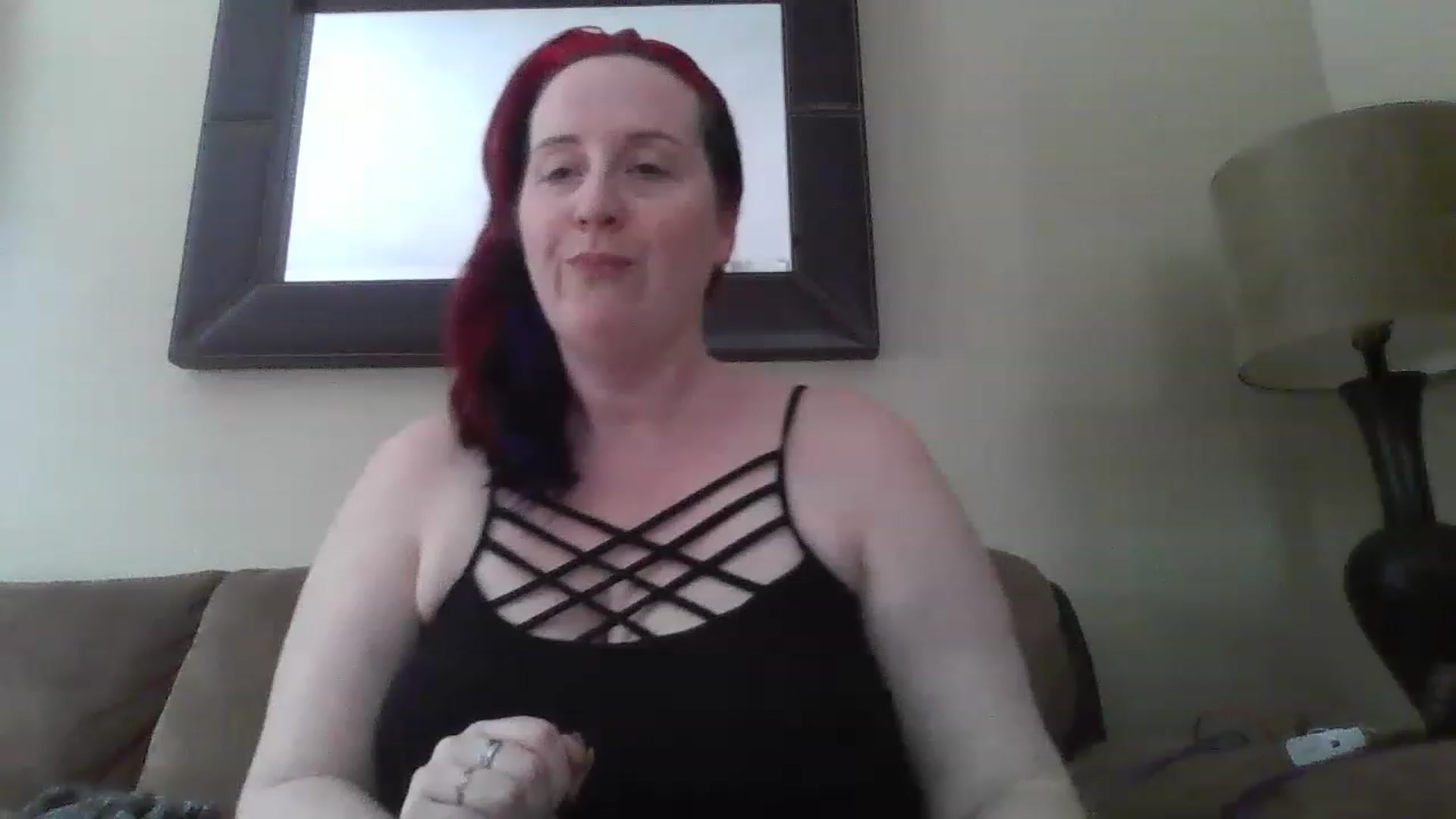 Gallery image thumbnail from Sexyred4U69's myfreecams stream on, 01/18/2023, 19:10 image 6 of 20