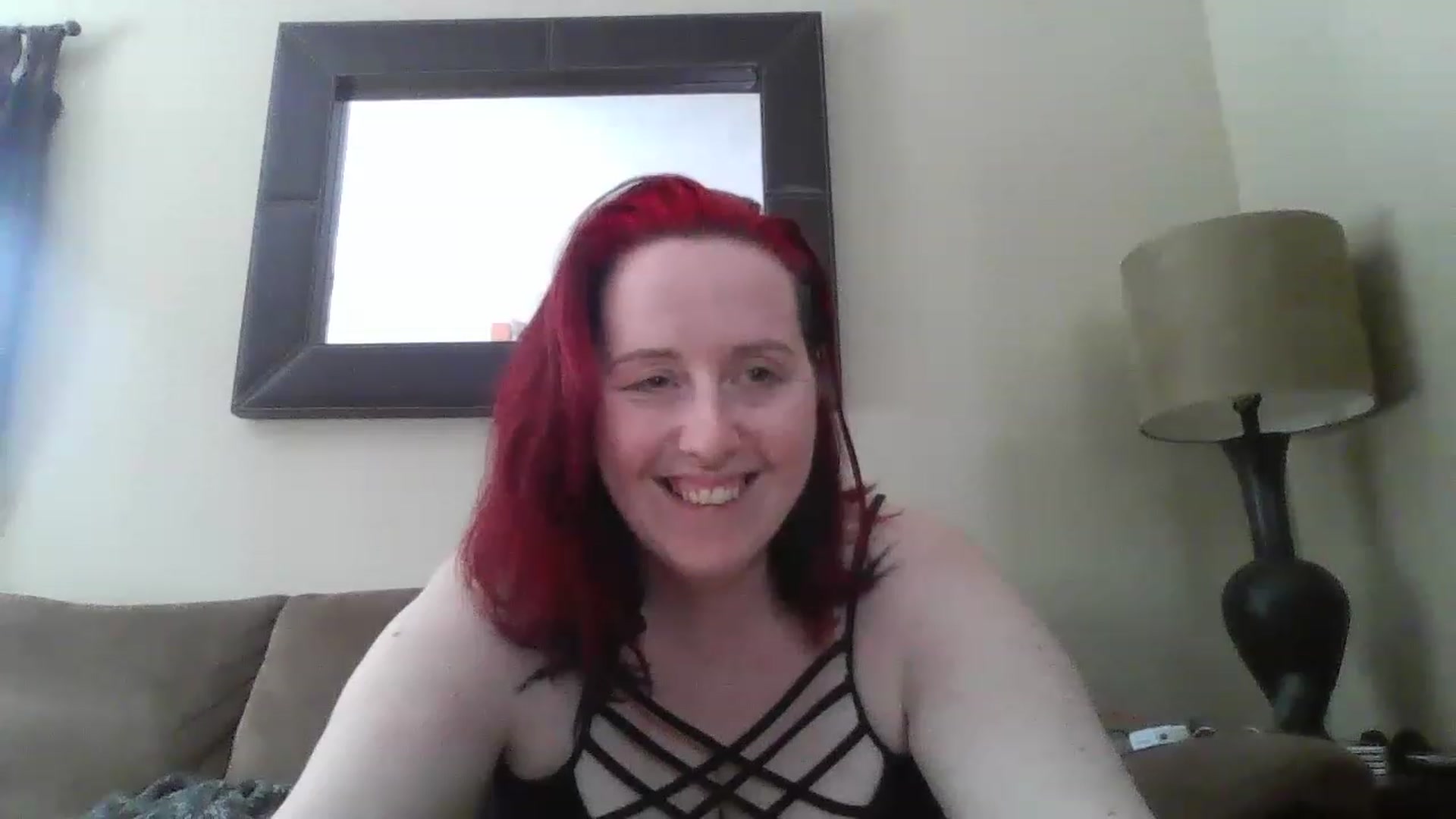Gallery image thumbnail from Sexyred4U69's myfreecams stream on, 01/18/2023, 19:10 image 9 of 20